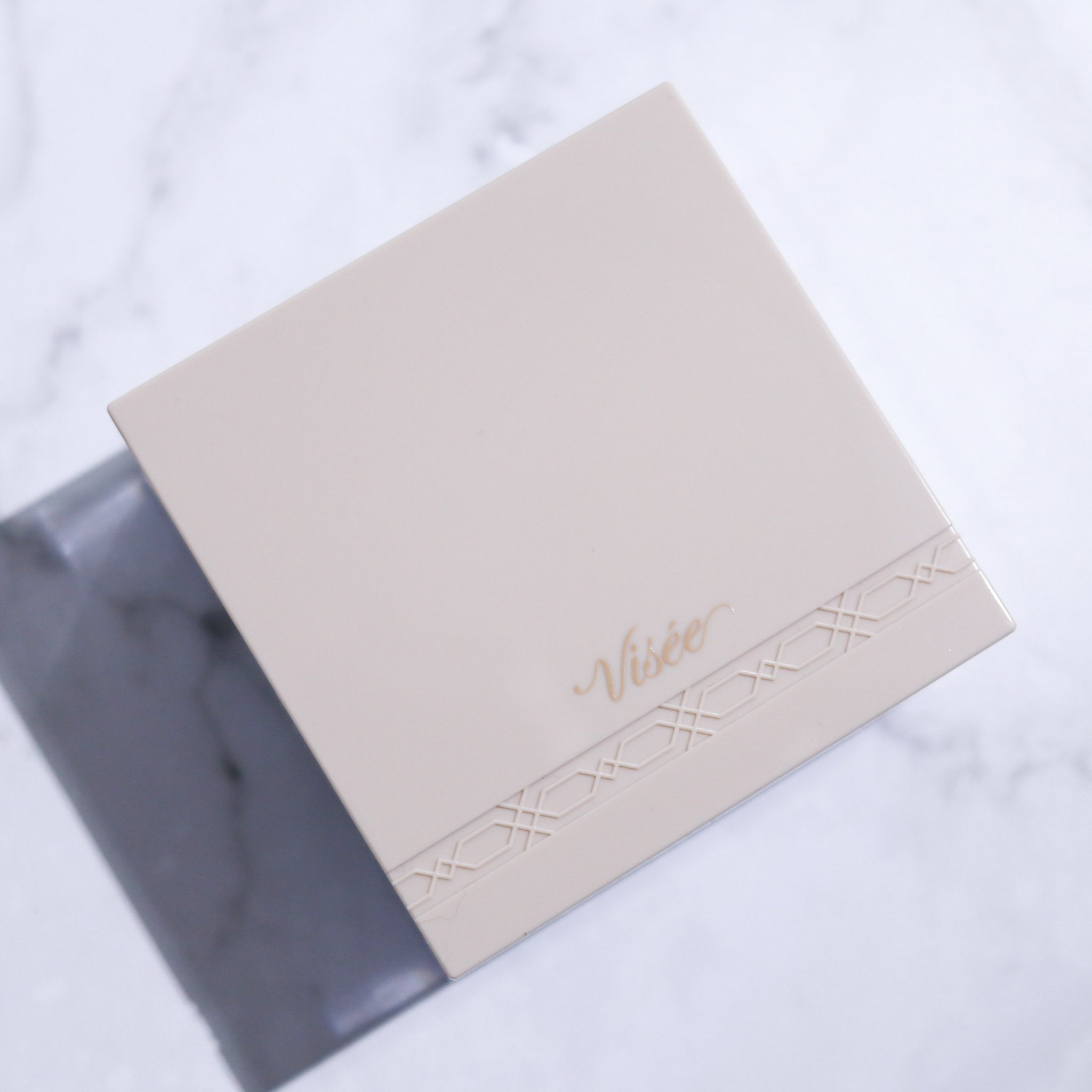 トリニタス グロウ パウダー 01 クリアヴェール/Visée/ルースパウダーを使ったクチコミ（1枚目）