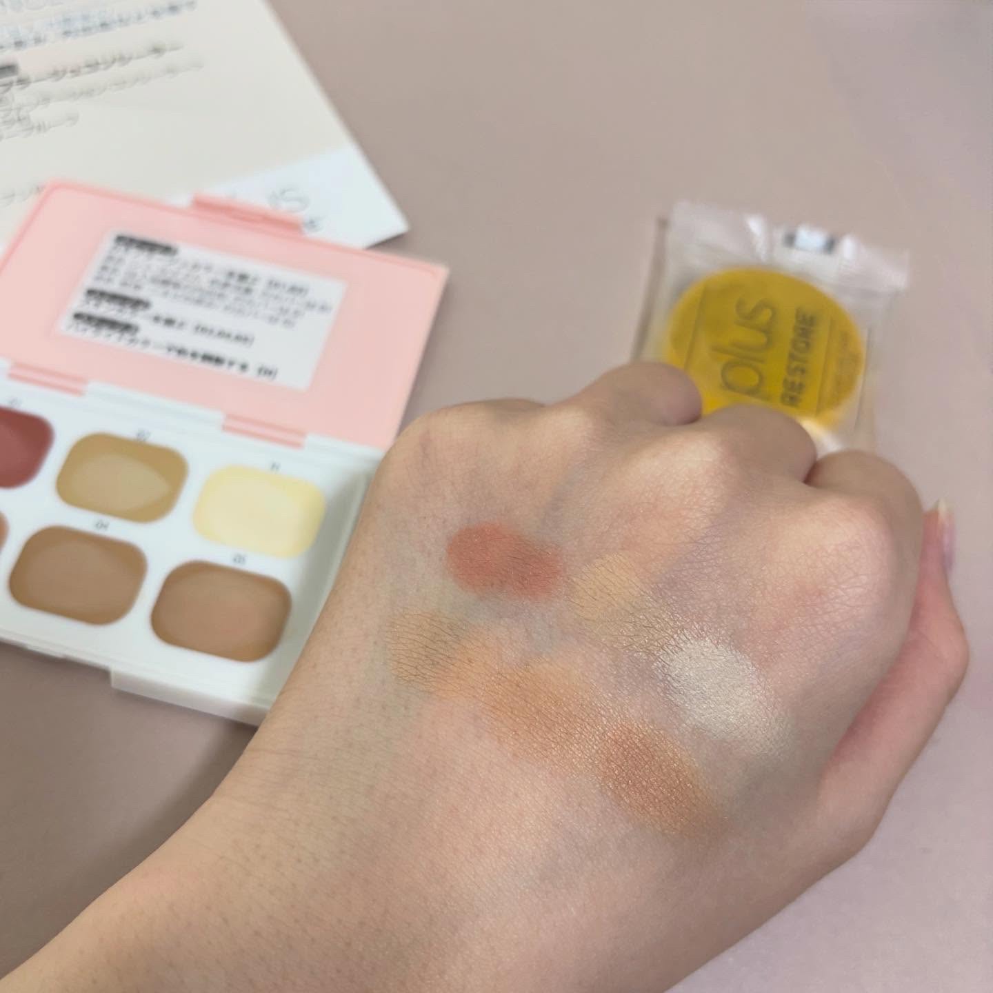 PLUSRESTORE DT カモフラージュコンシーラーNのクチコミ「シミ治療DT用に買ったプラスリストアのコンシーラー🎨

1,500円くらいで6色入ってて、パケ.....」（2枚目）