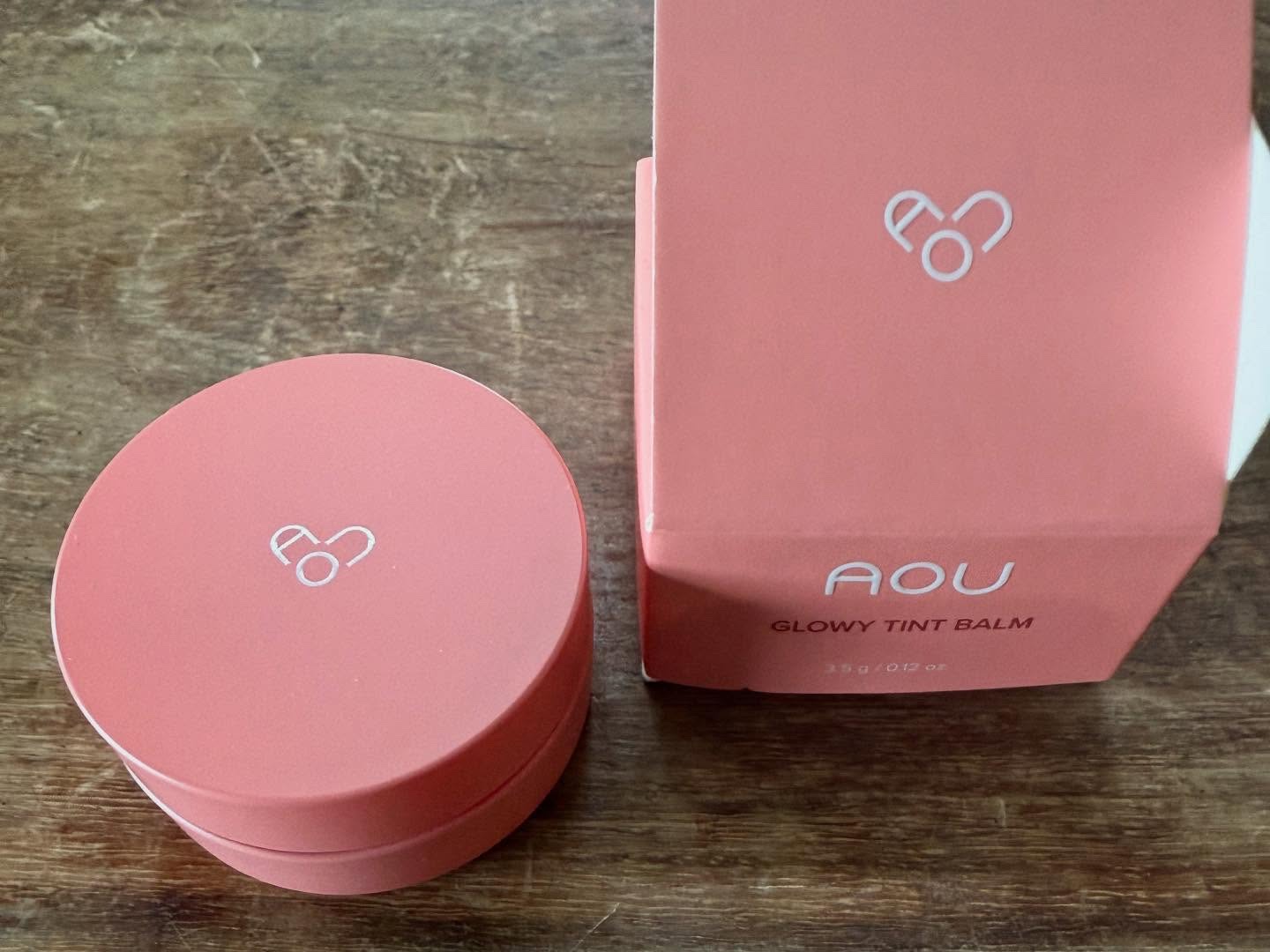 GLOWY TINT BALM/AOU/リップグロスを使ったクチコミ（2枚目）