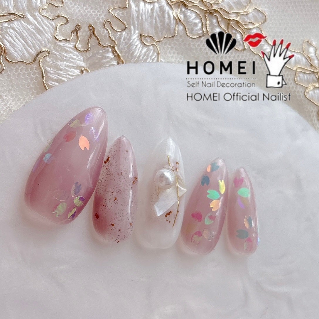 𝘼𝙮𝙪 ❦ 𝑆𝑒𝑙𝑓 𝑁𝑎𝑖𝑙 on LIPS 「❥こんにちわ𓂅꙳𖤐𝙃𝙊𝙈𝙀𝙄オフィシャルネイリストの@au_..」(1枚目)