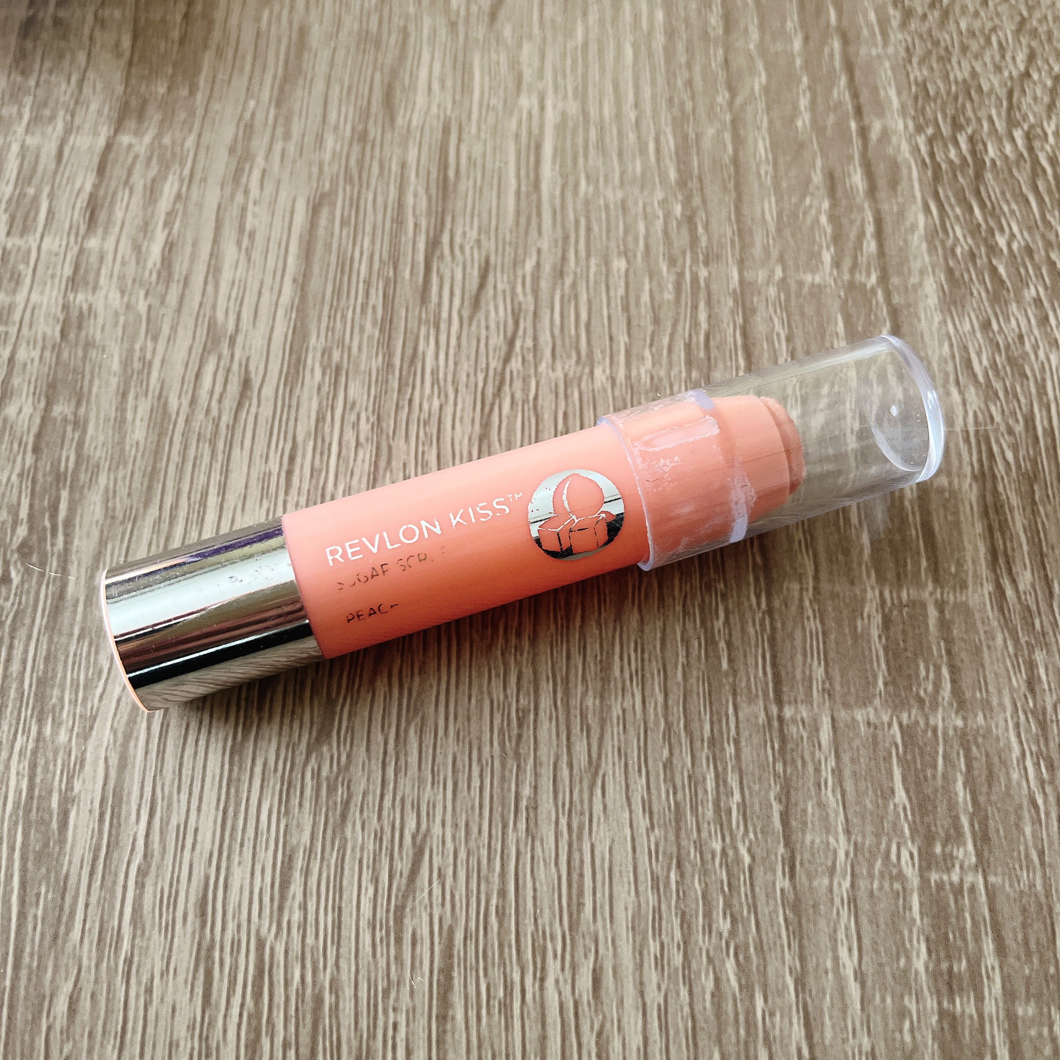 レブロン キス シュガー スクラブ 116 ピーチ/REVLON/リップスクラブを使ったクチコミ（1枚目）