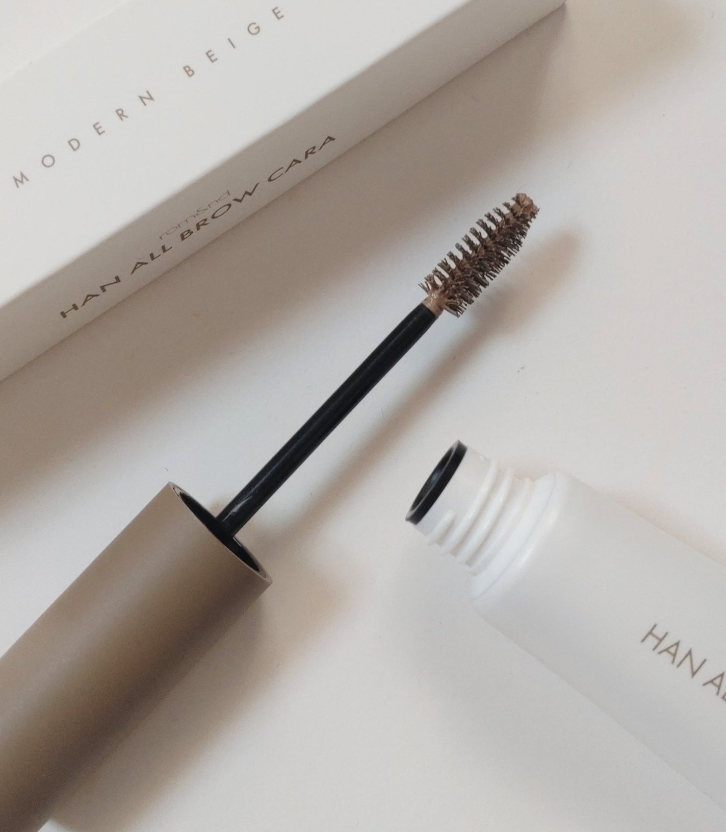 ハンオールブロウカラ/rom&nd/眉マスカラを使ったクチコミ(2枚目)