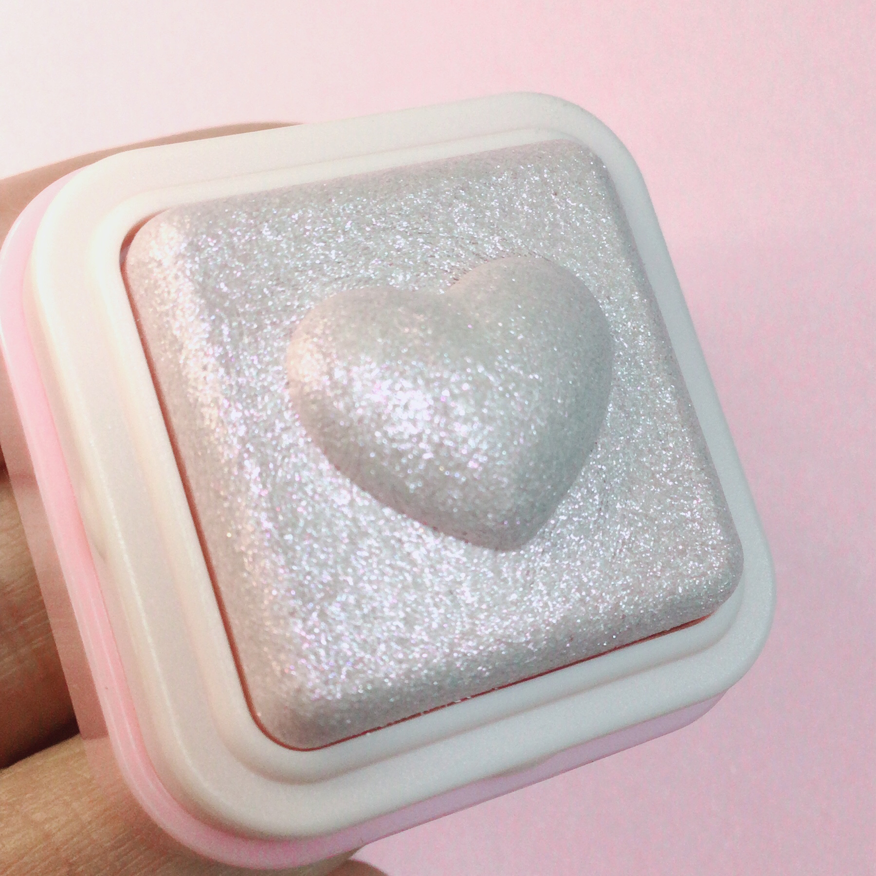 ミルクブリンハートライター/Colorgram/パウダーハイライトを使ったクチコミ（2枚目）