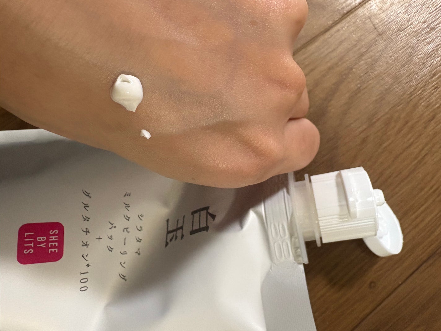 SHEE BY LITS 白玉ミルクピーリングパック/リッツ/洗い流すパック・マスクを使ったクチコミ(2枚目)