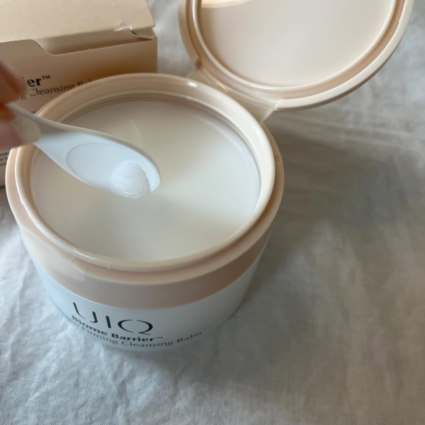 バイオームバリアコラーゲンファーミングクレンジングバーム/UIQ/クレンジングバームを使ったクチコミ（3枚目）