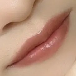 グレイズリップチェンジャー/TWO SLASH FOUR/口紅を使ったクチコミ（3枚目）