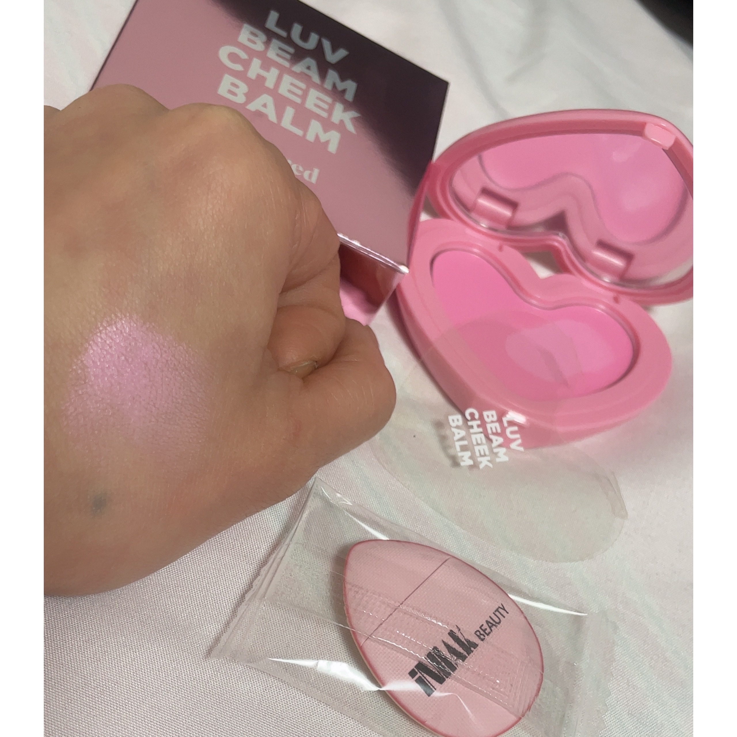 ラヴ ビーム チークバーム 02 イノセントピンク/lilybyred/ジェル・クリームチークを使ったクチコミ（1枚目）
