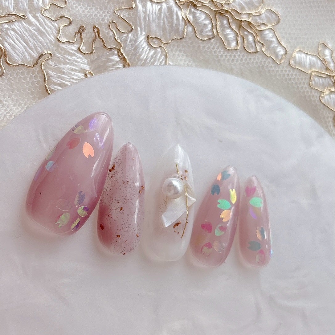 𝘼𝙮𝙪 ❦ 𝑆𝑒𝑙𝑓 𝑁𝑎𝑖𝑙 on LIPS 「❥こんにちわ𓂅꙳𖤐𝙃𝙊𝙈𝙀𝙄オフィシャルネイリストの@au_..」(2枚目)