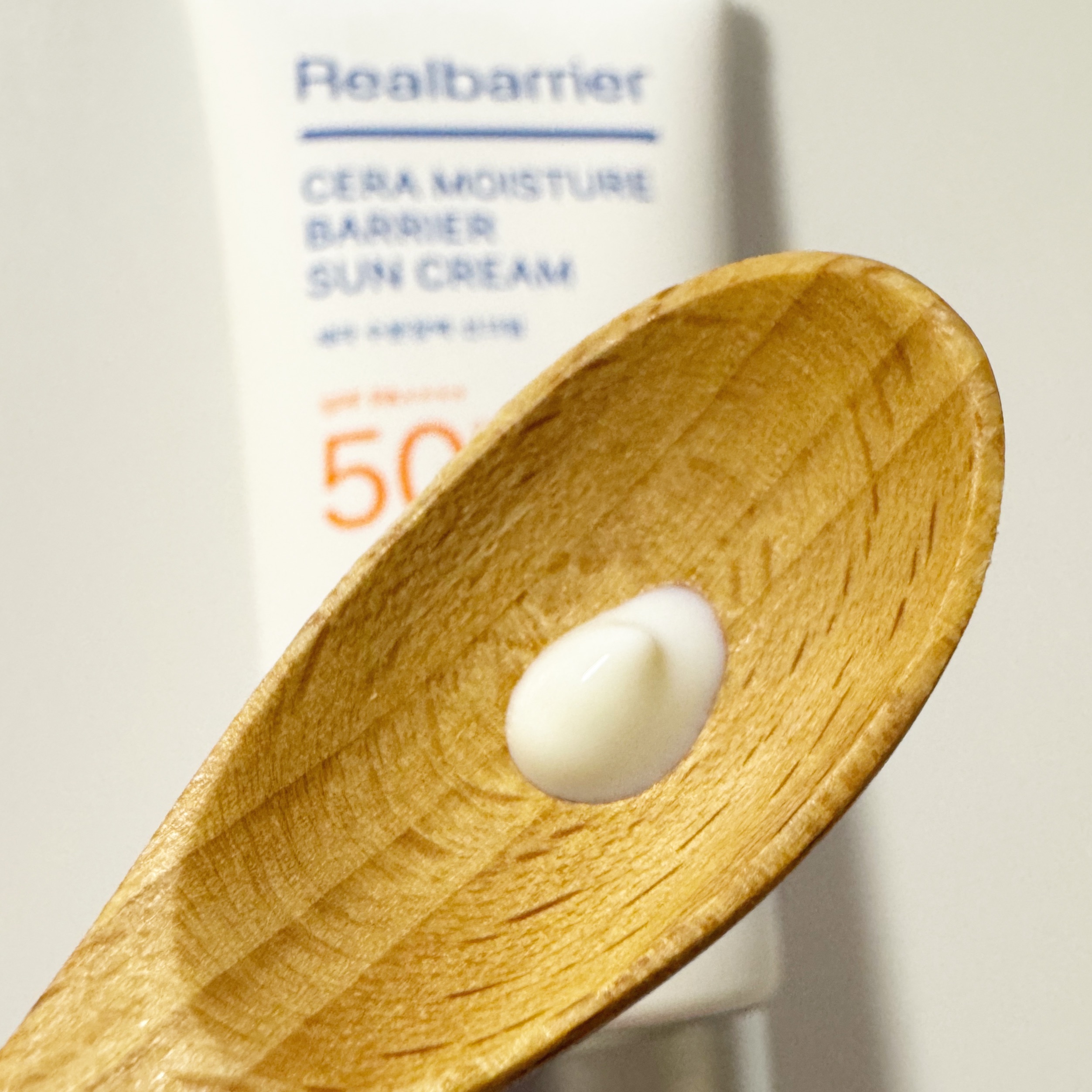 セラ水分バリア日焼け止め/Real Barrier/日焼け止めクリームを使ったクチコミ（2枚目）