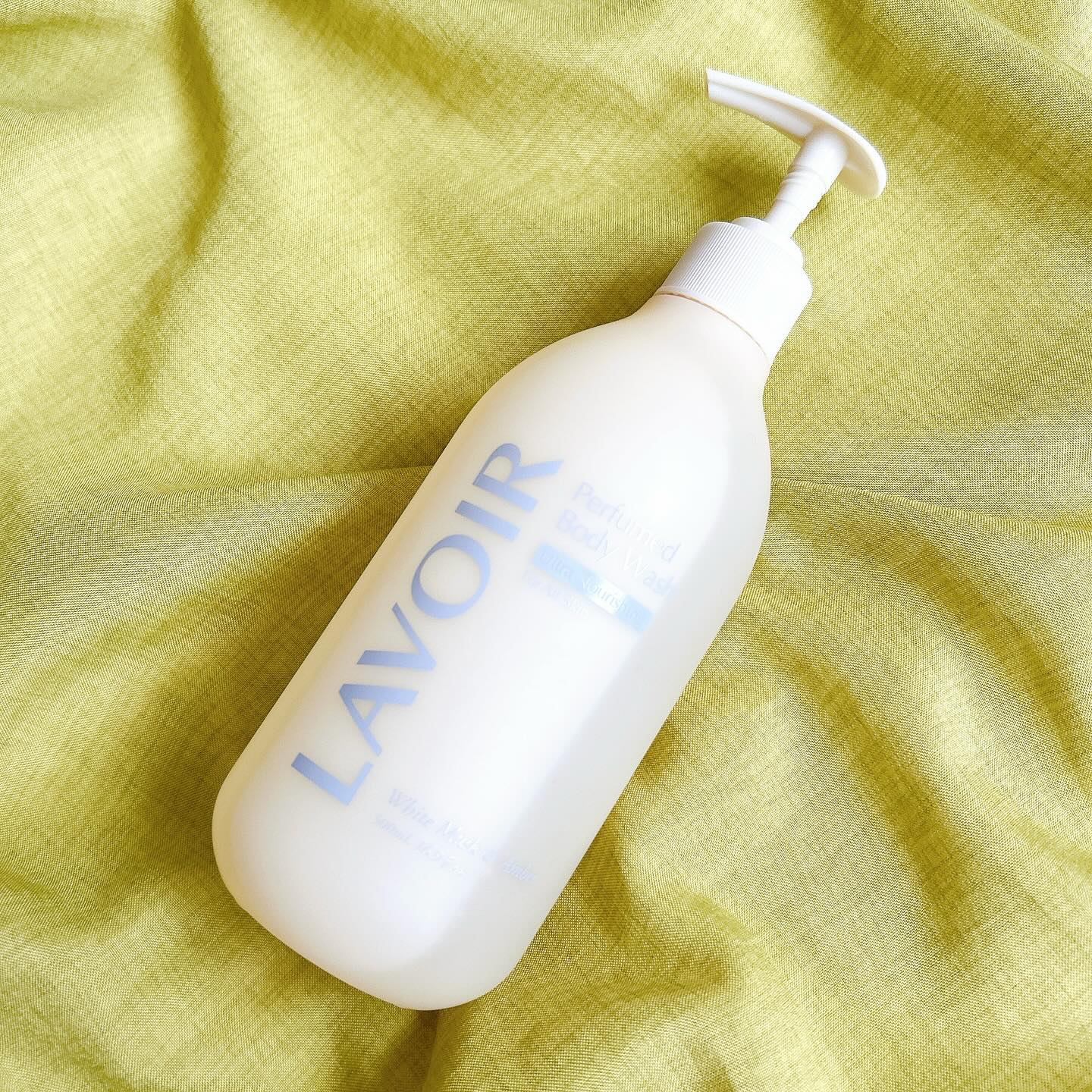 パフューム ボディウォッシュ ホワイトムスク&アンバー/LAVOIR/ボディソープを使ったクチコミ（1枚目）