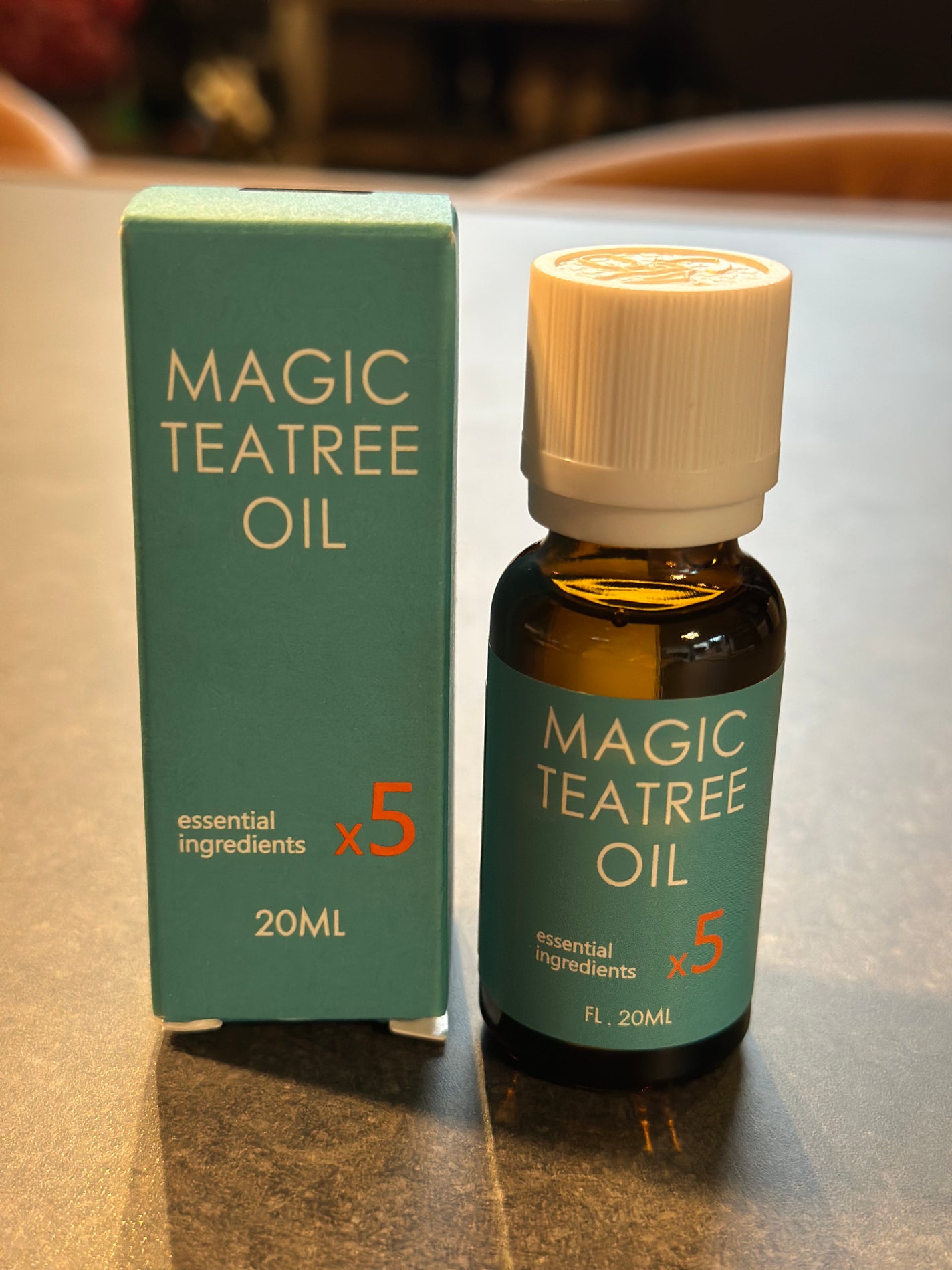 マジックティーツリーオイル/ブラン/フェイスオイルを使ったクチコミ(1枚目)