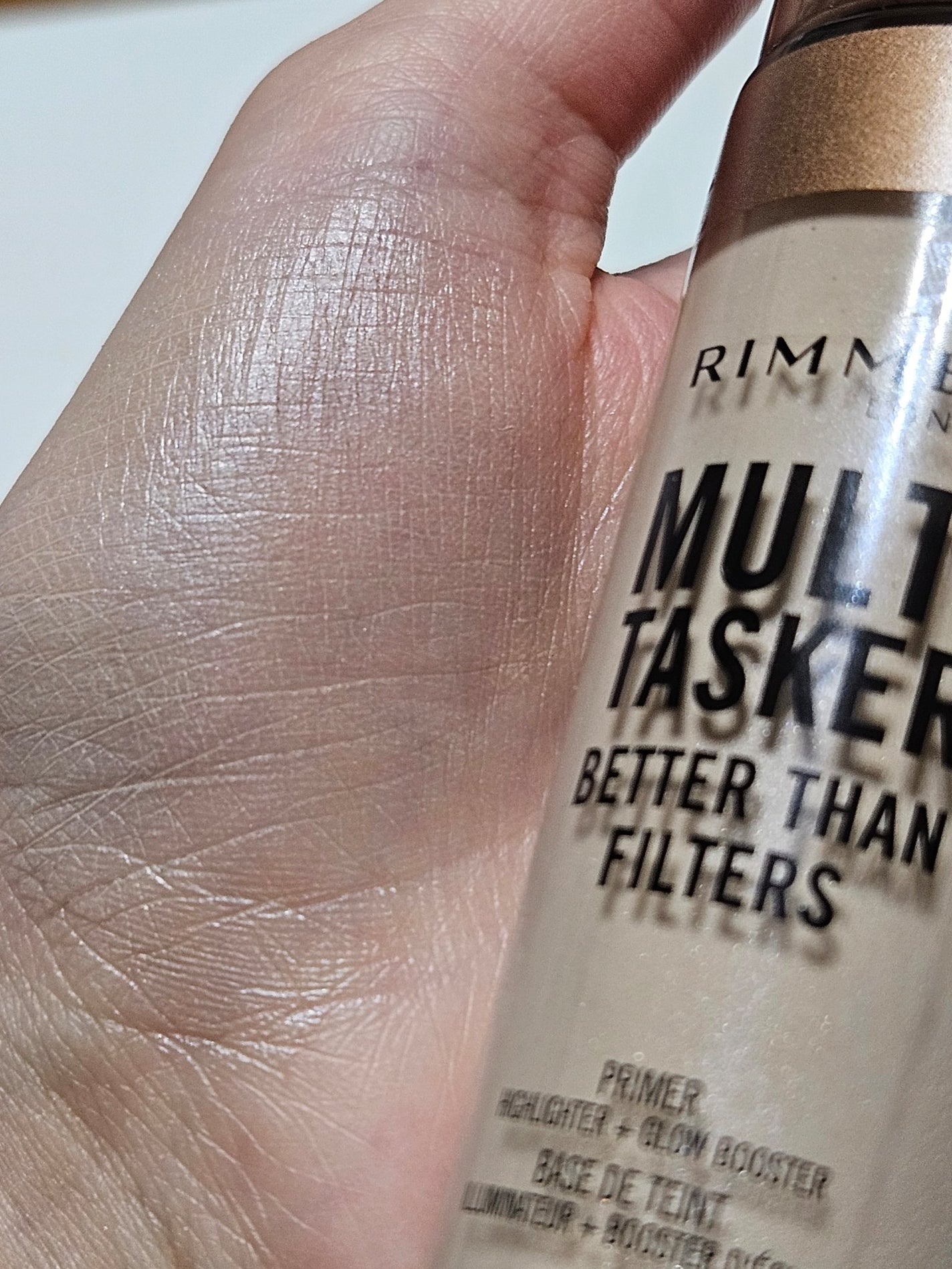 リンメル ザ マルチタスカー ベターザンフィルター/リンメル ロンドン/リキッドハイライトを使ったクチコミ(4枚目)