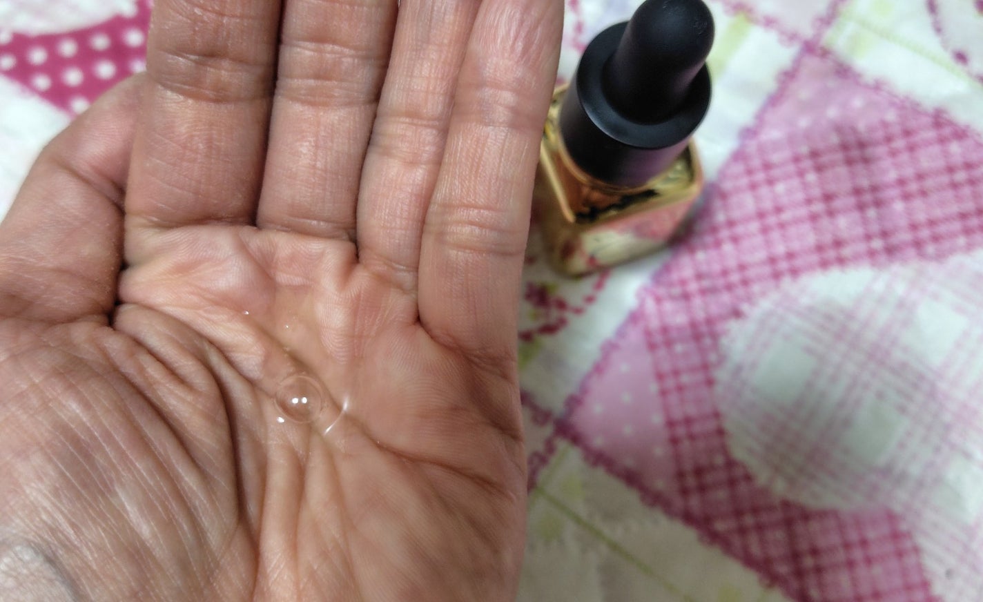 ゆうか on LIPS 「ピュアビタミンC*1と2種のビタミンC誘導体*2をシリーズ初、..」(4枚目)