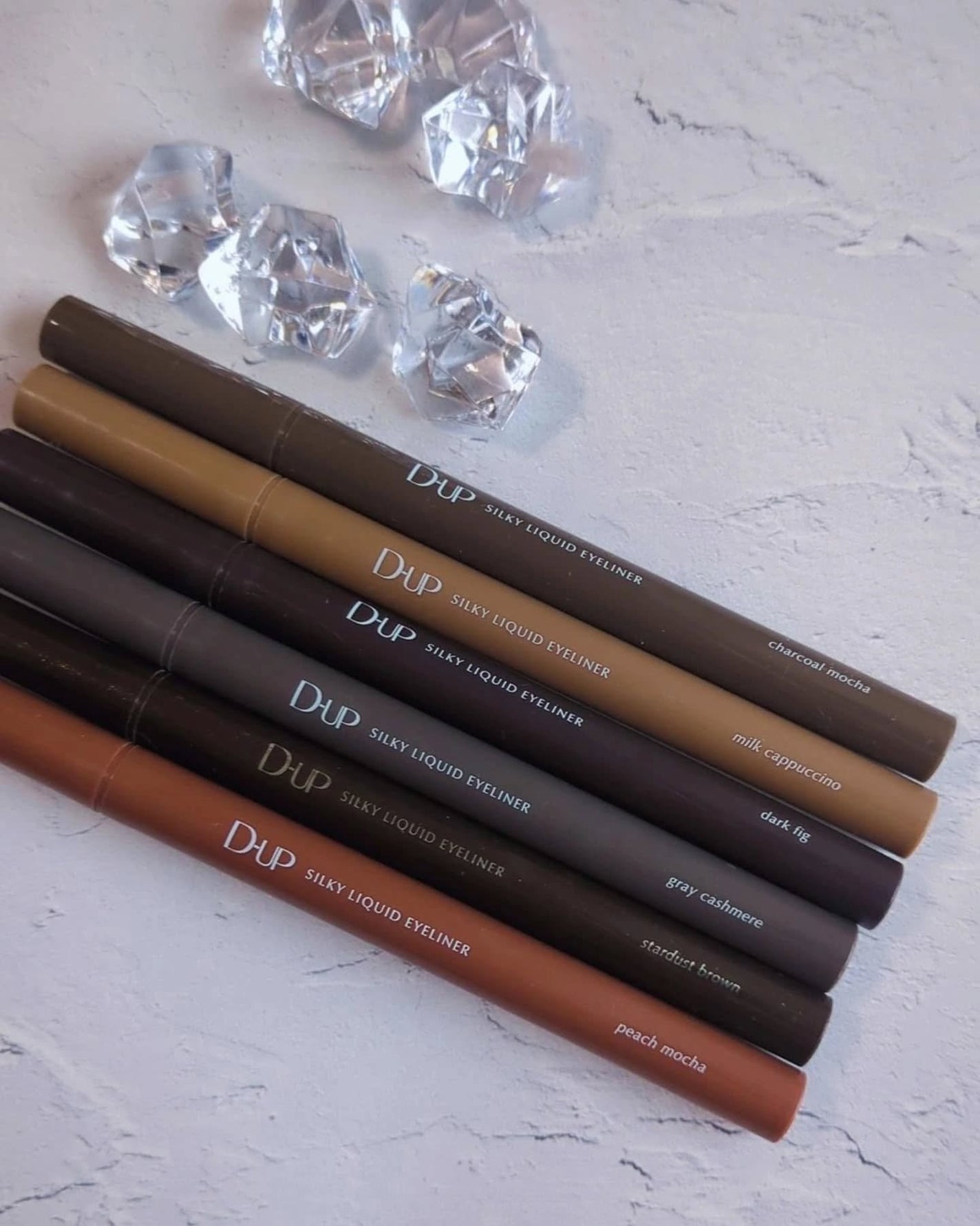 シルキーリキッドアイライナーWP/D-UP/リキッドアイライナーを使ったクチコミ(3枚目)