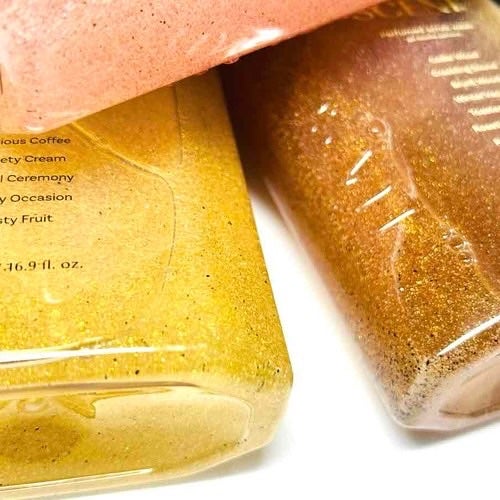 スクラブボディウォッシュ フラワーマーケット ホワイトチューリップ/LUV SCENT/ボディスクラブを使ったクチコミ(2枚目)