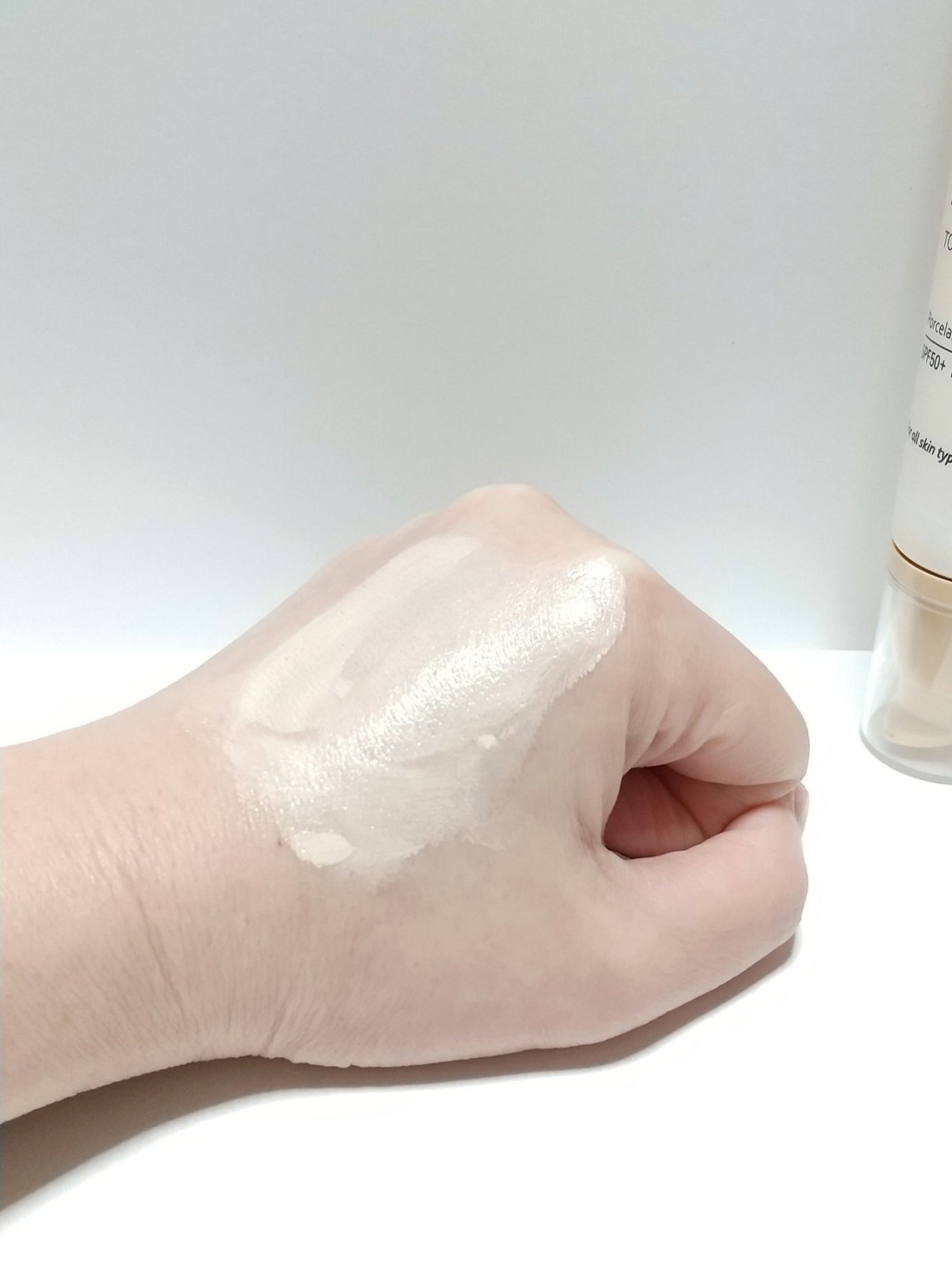 ユアースキンドレストーンアップベース/COSNORI/化粧下地を使ったクチコミ(3枚目)