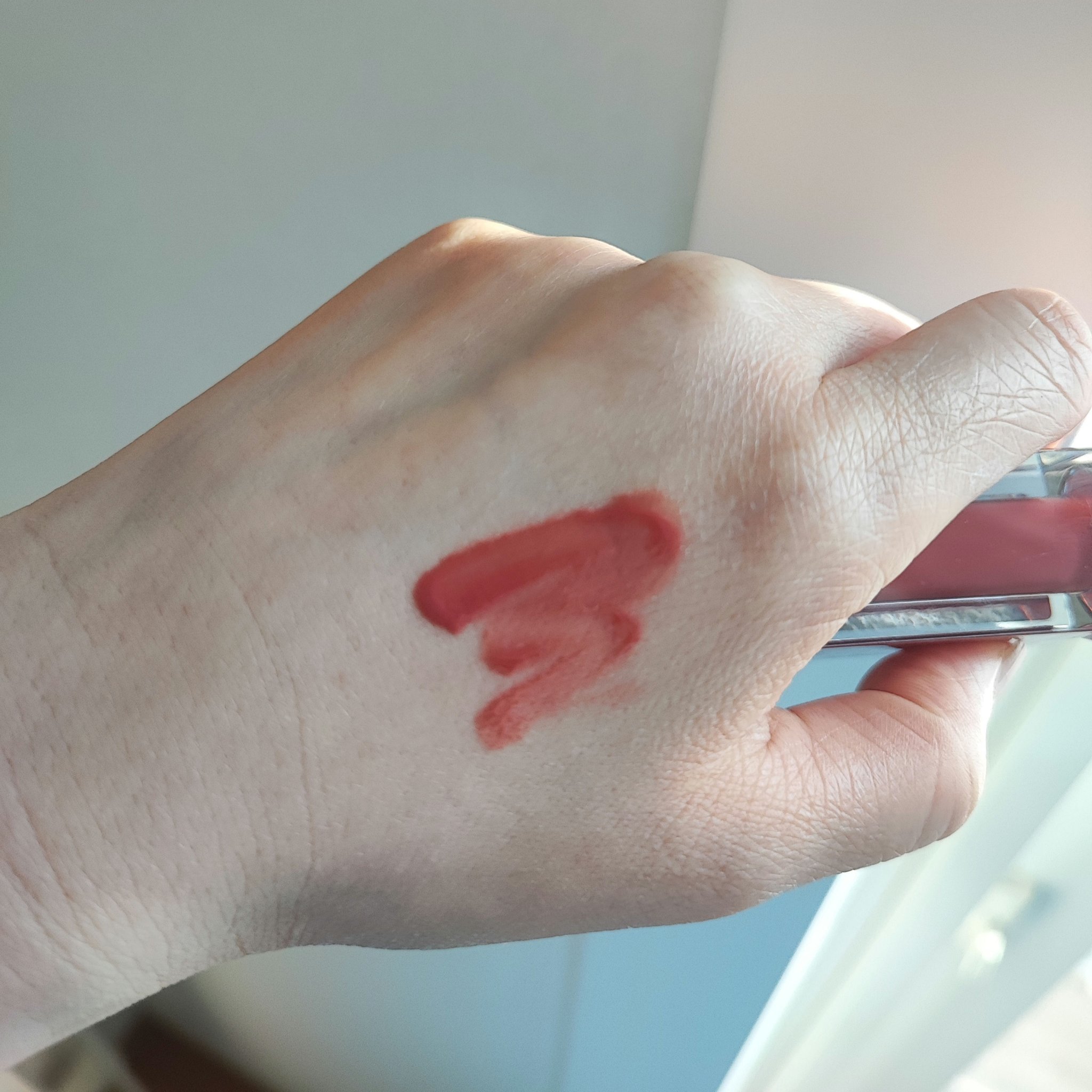 リフタープランプ/MAYBELLINE NEW YORK/リップグロスを使ったクチコミ（2枚目）