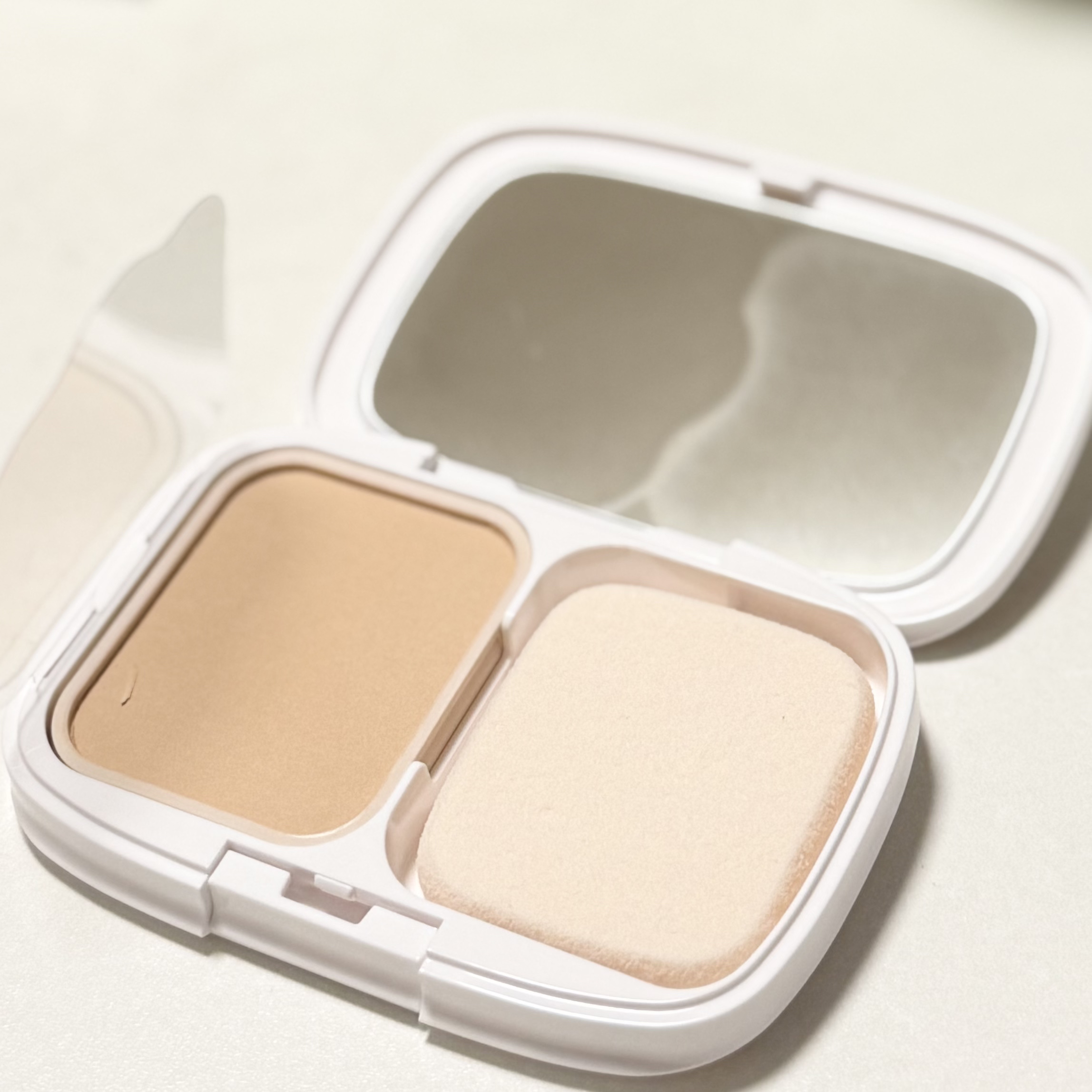 パウダーファンデーション/media luxe/パウダーファンデーションを使ったクチコミ（2枚目）