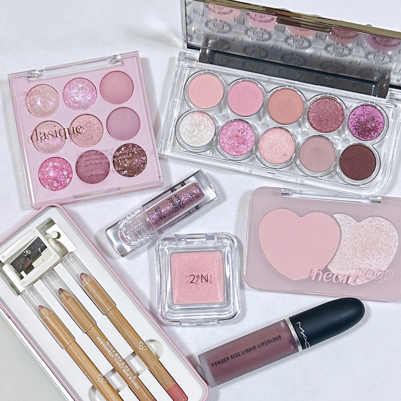 パウダー キス リキッド リップカラー フェロッシュ!/M・A・C/口紅を使ったクチコミ（1枚目）