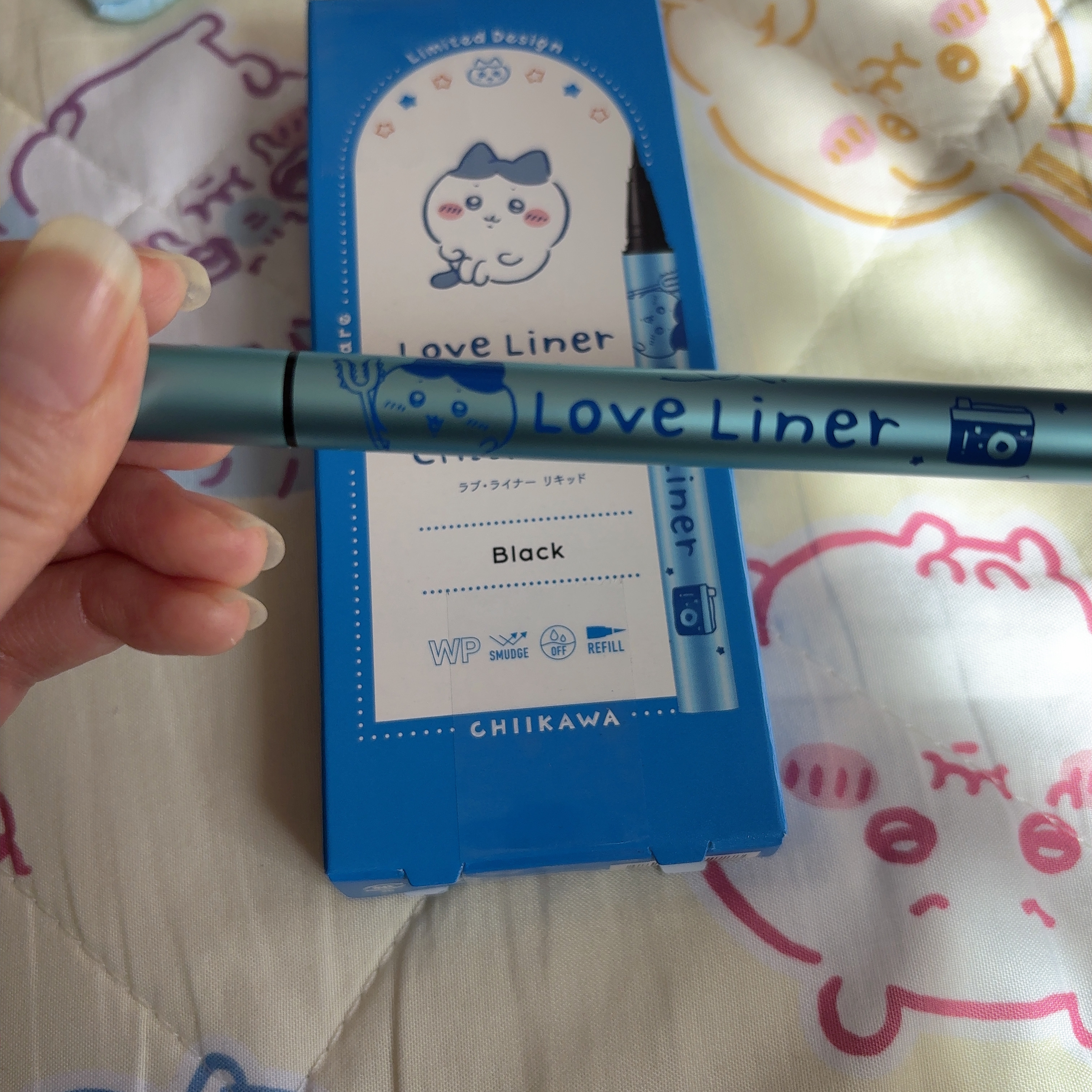 リキッドアイライナーR4 ブラック(ちいかわ ハチワレデザイン)【限定】/ラブ・ライナー/リキッドアイライナーを使ったクチコミ（1枚目）