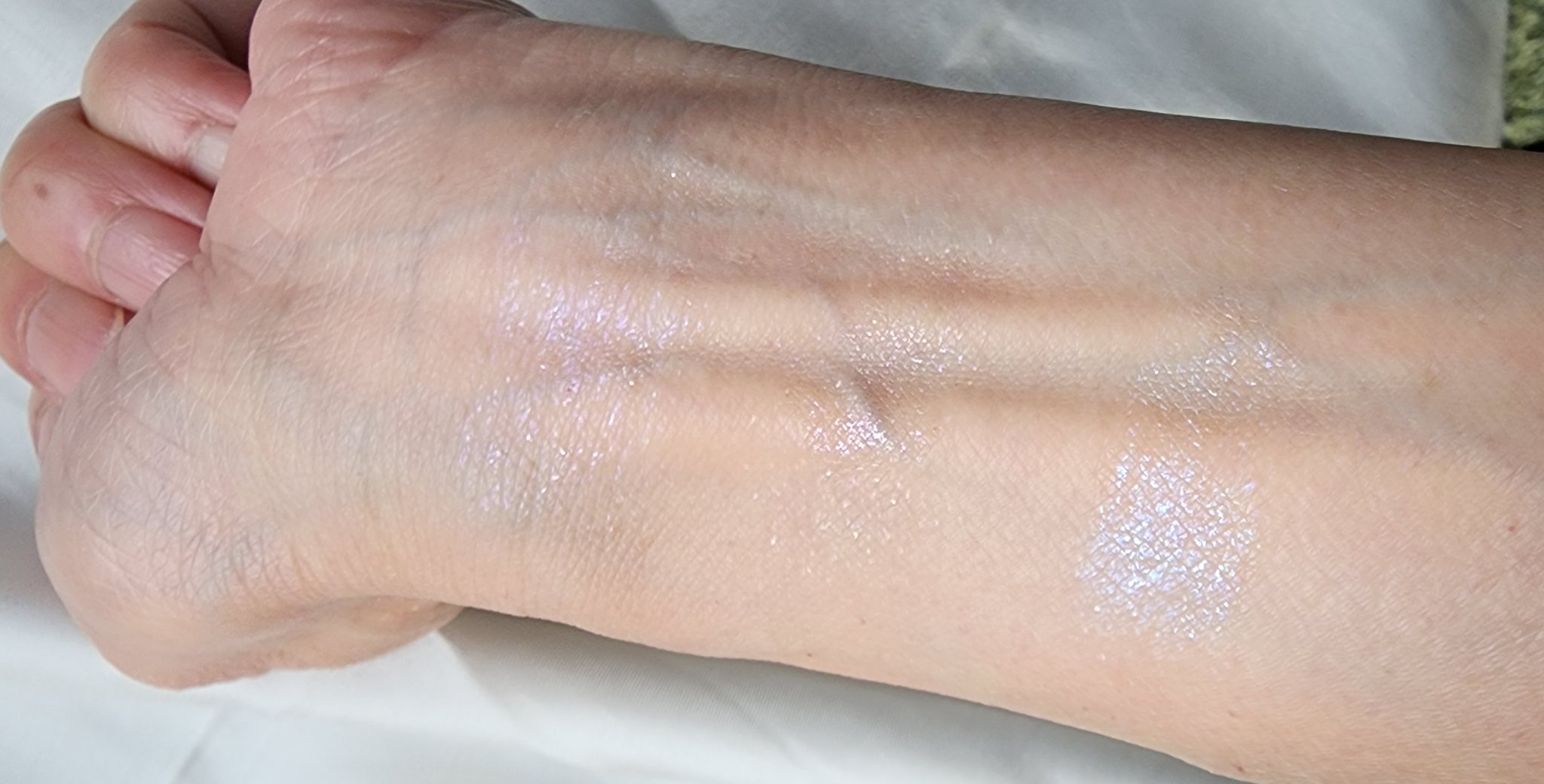 KM ３グリッター/DAISO/グリッターを使ったクチコミ（3枚目）