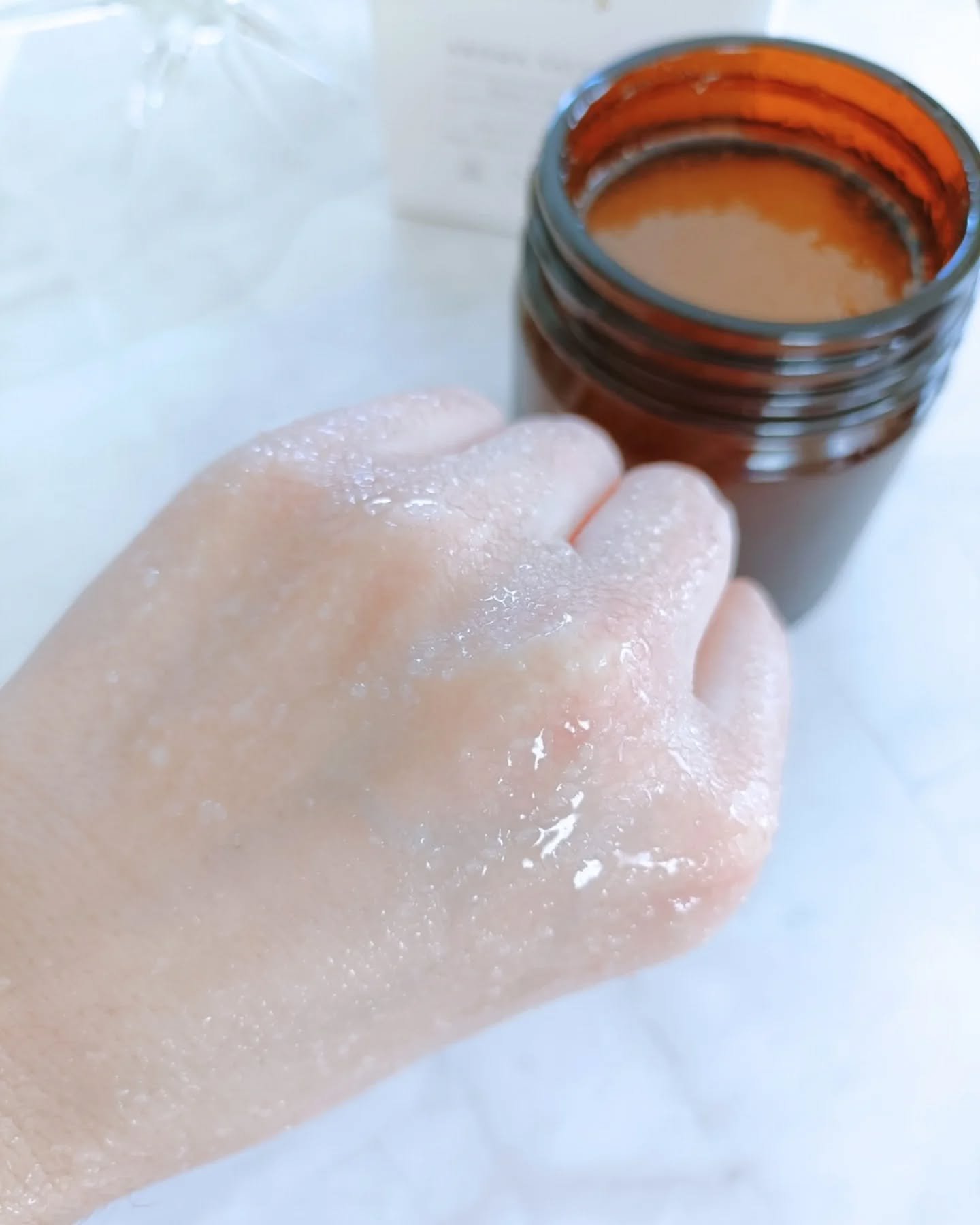 アロマソルトスクラブ/ワンオーバージー/ボディスクラブを使ったクチコミ（3枚目）