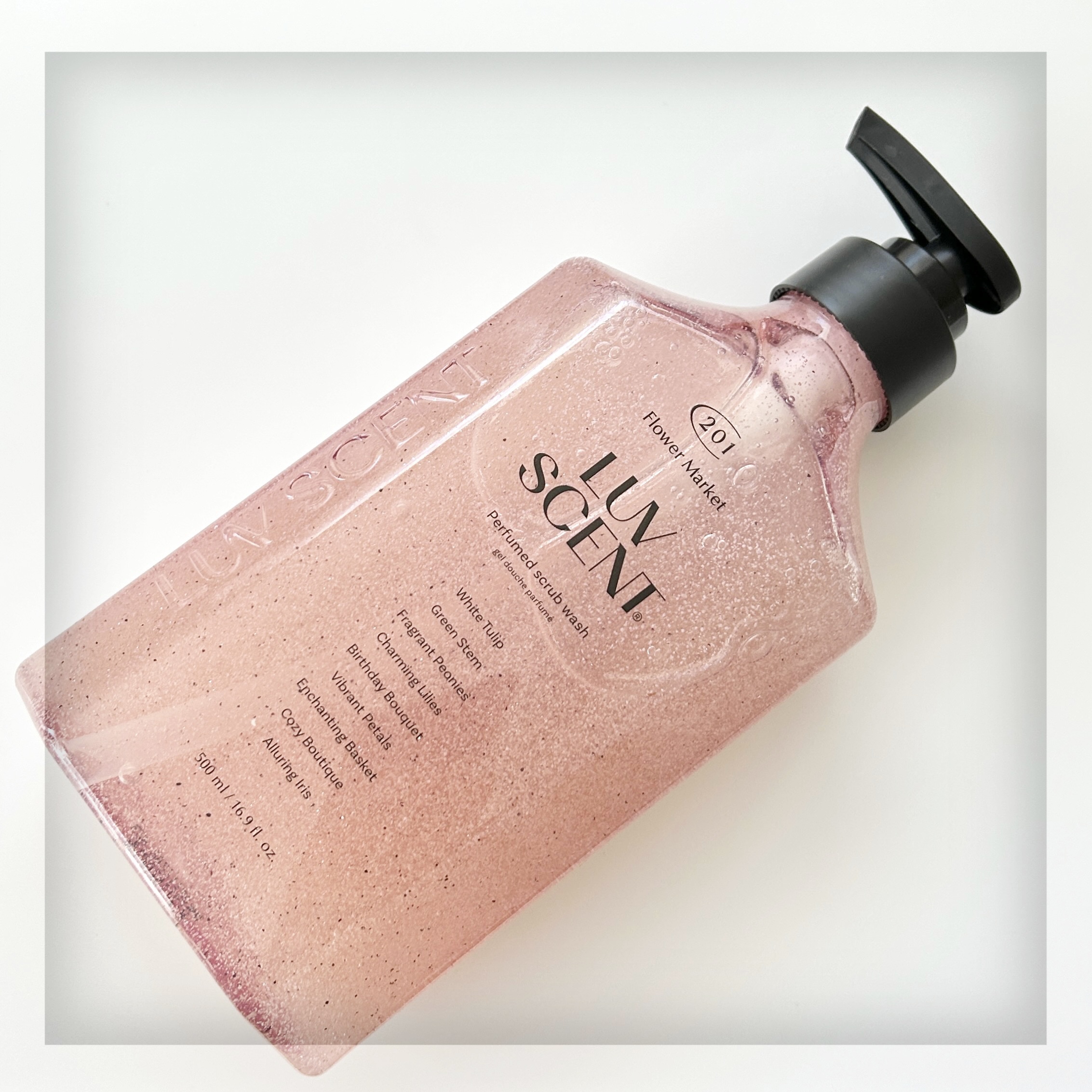 スクラブボディウォッシュ バースデイケーキ ラズベリーバニラ/LUV SCENT/ボディスクラブを使ったクチコミ（2枚目）