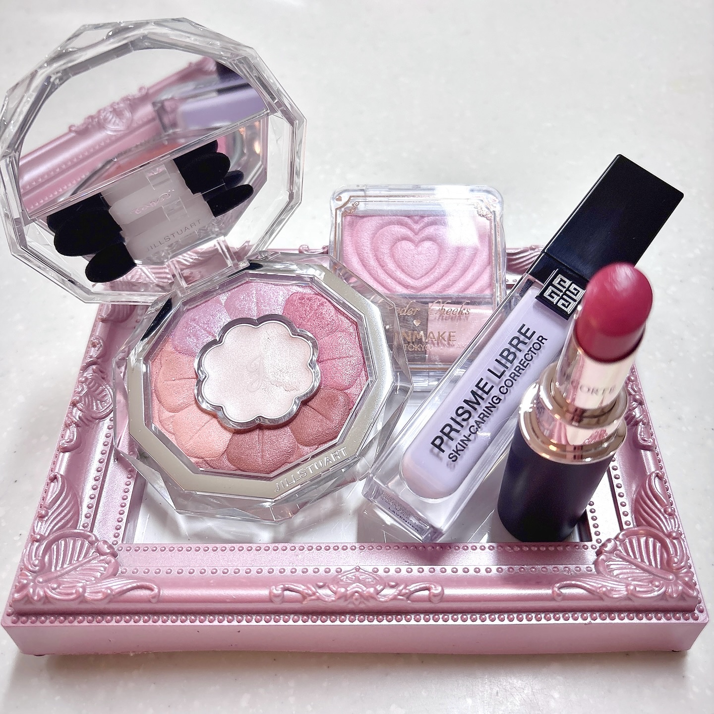 ルージュデコルテ　クリームグロウ 18G a piece of love/DECORTÉ/口紅を使ったクチコミ（1枚目）