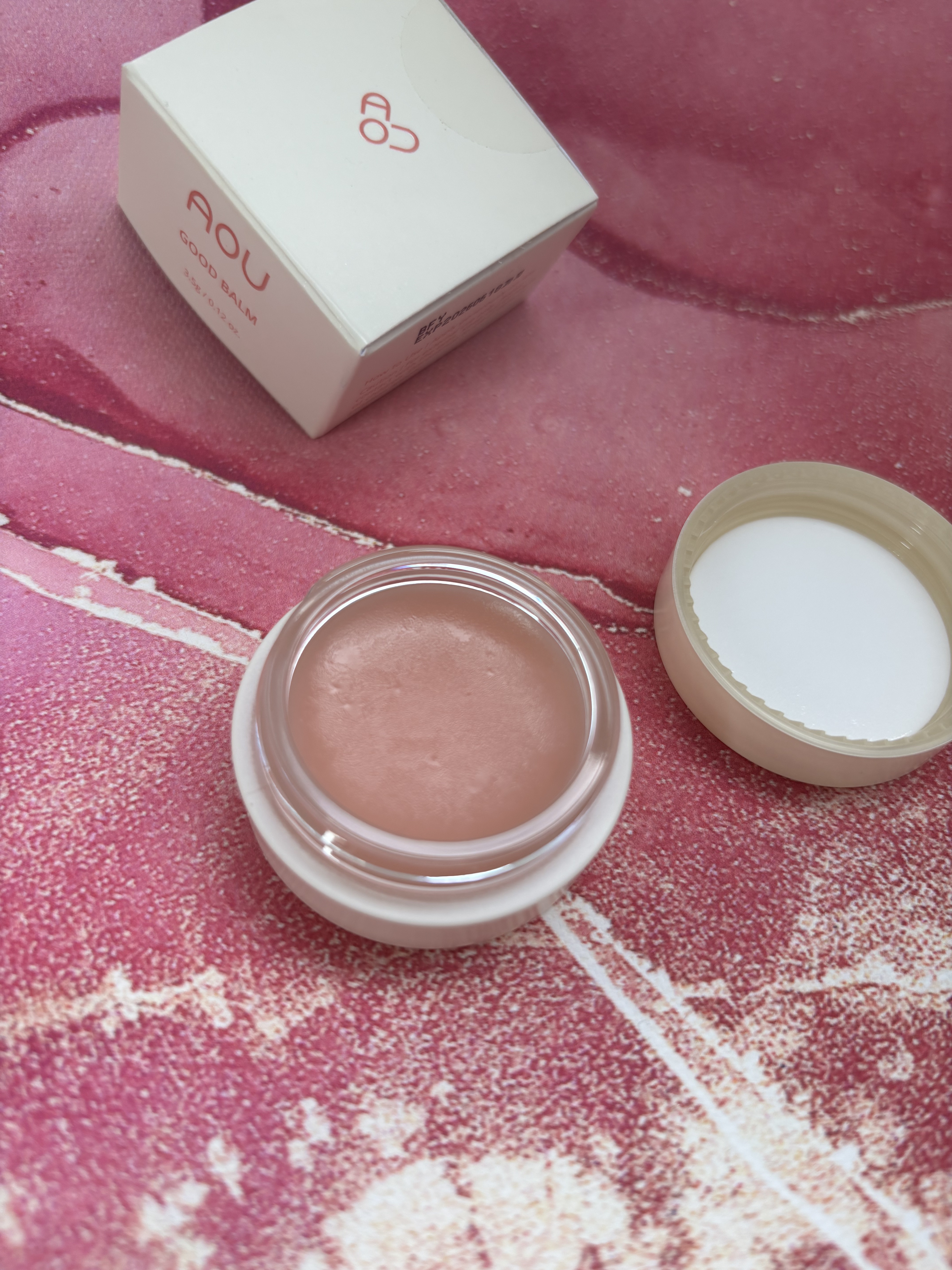 GLOWY TINT BALM/AOU/リップグロスを使ったクチコミ（2枚目）
