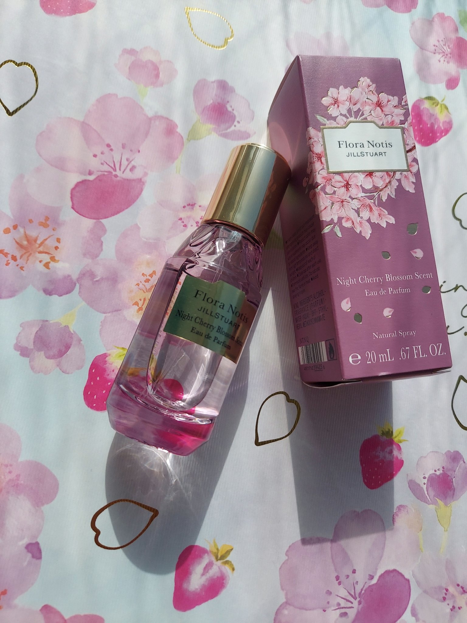 Flora Notis JILL STUART ナイトチェリーブロッサム オードパルファンのクチコミ「Flora Notis JILL STUARTナイトチェリーブロッサム オードパルファン
ちょ.....」（1枚目）