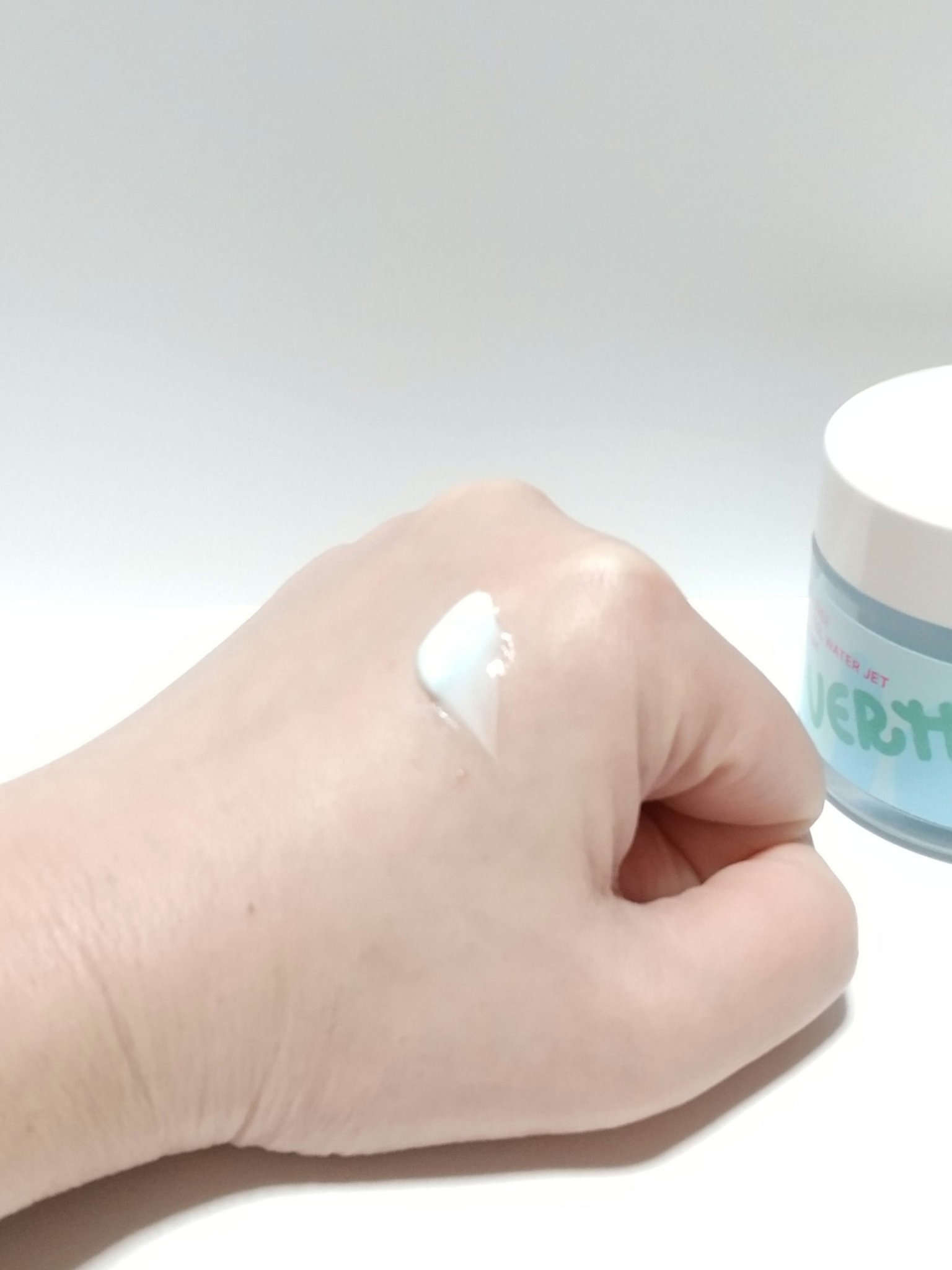 ティーツリーキシリトールウォータージェットクリーム/Vertty/フェイスクリームを使ったクチコミ（3枚目）