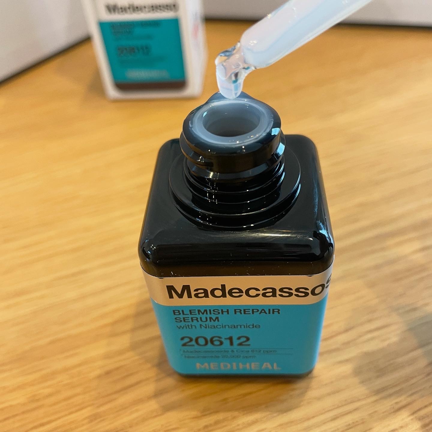 マデカソサイドブレミッシュリペアセラム/MEDIHEAL/美容液を使ったクチコミ（2枚目）