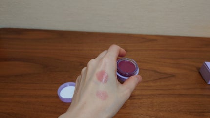 GLOWY TINT BALM/AOU/リップグロスを使ったクチコミ(2枚目)