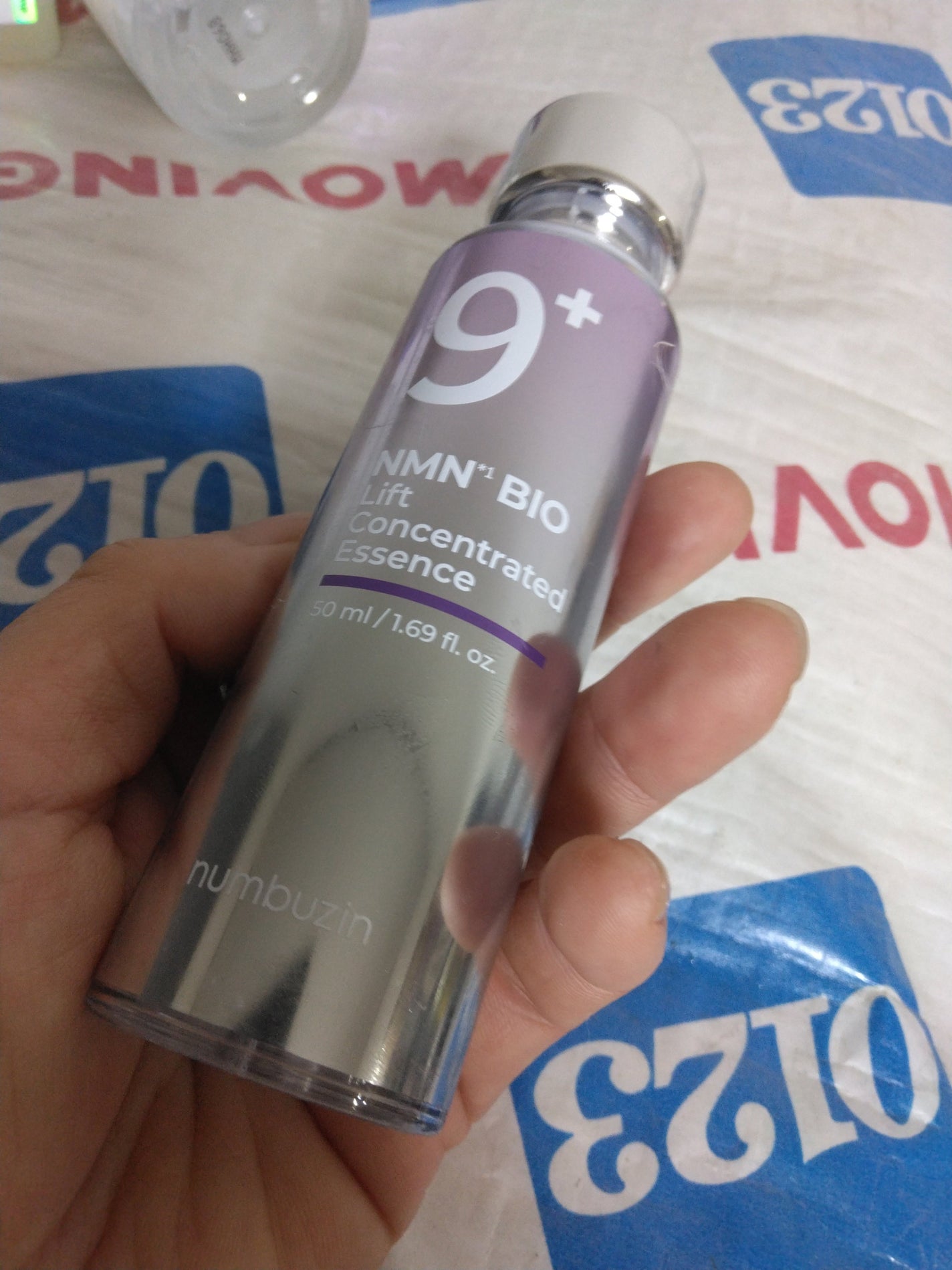 ペロ❤フォロバ100% on LIPS 「帰宅して、洗顔後のスキンケア!帰ったらすぐさま洗顔します。そし..」(2枚目)