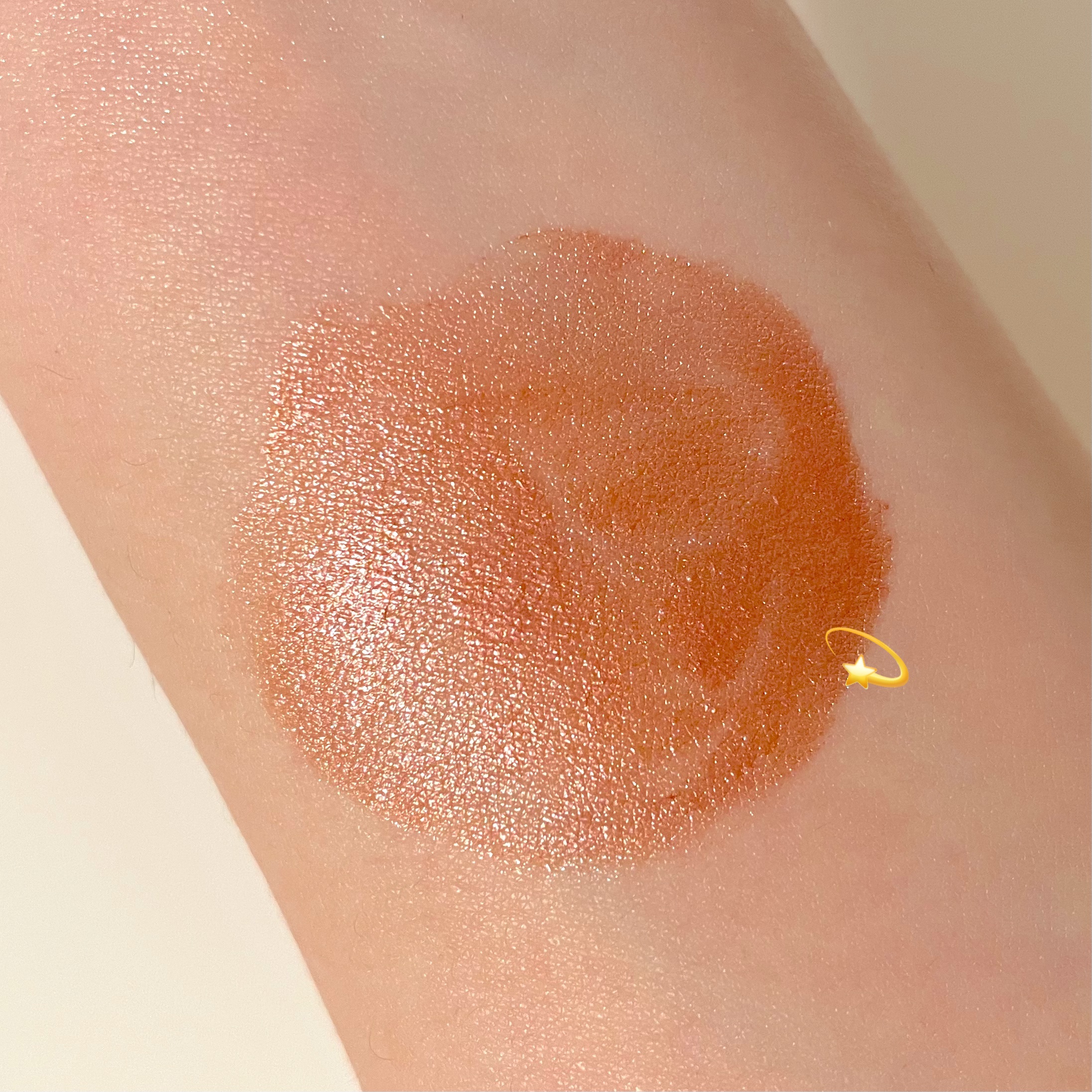 MIGUHARA スポットライト ブラシ ドロップのクチコミ「スポットライト ブラシ ドロップ💐

血色が欲しいとこに広げるチーク。

サラサラテクスチャー.....」（2枚目）