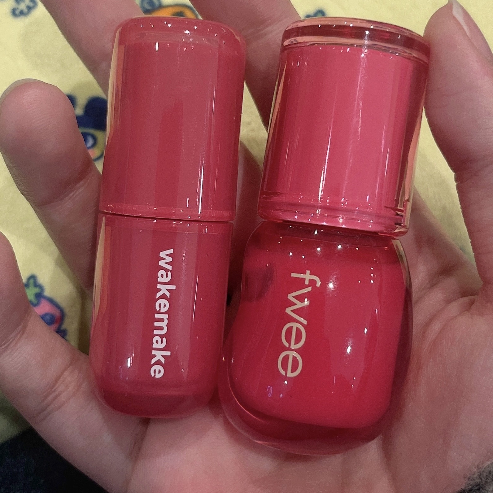 ウォータフルグロウティント/wakemake/リップティントを使ったクチコミ（2枚目）