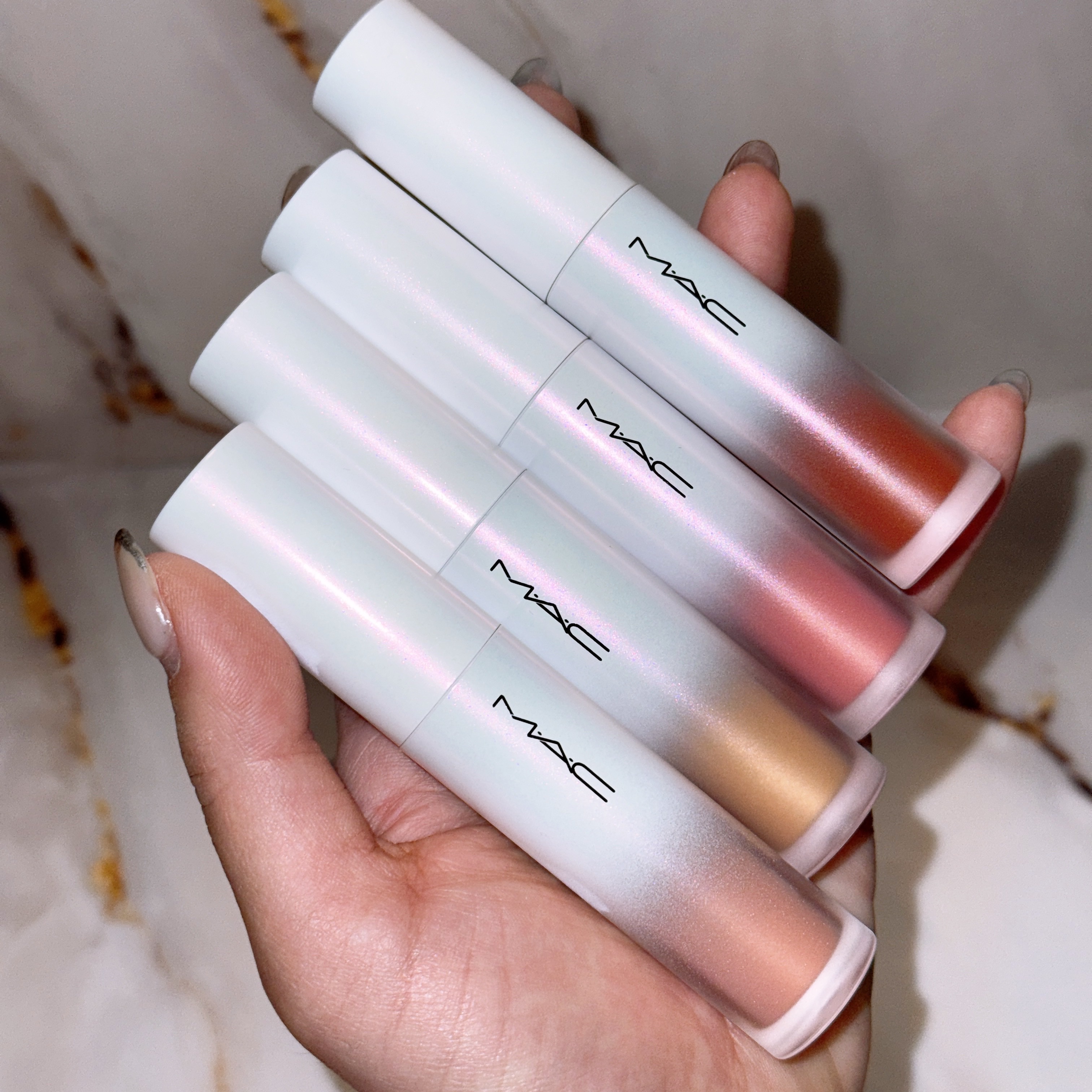 ストロボ ビーム リキッド ブラッシュ/M・A・C/リキッドチークを使ったクチコミ（3枚目）