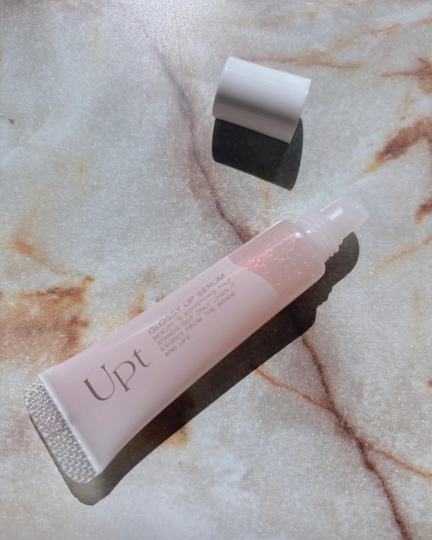 Upt GLOSSY LIP SERUM /Upt/リップケアを使ったクチコミ（2枚目）
