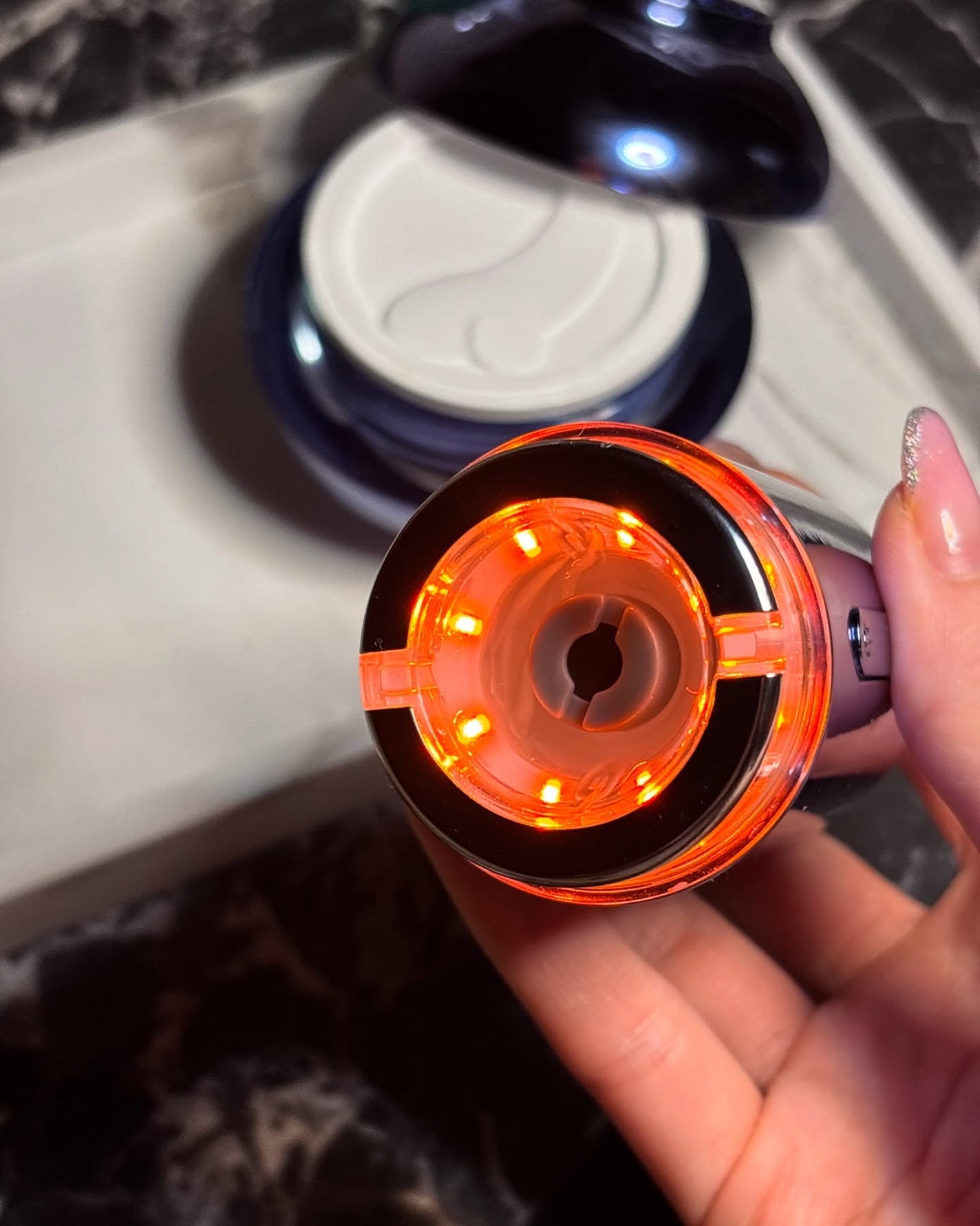 はる on LIPS 「ダウンタイム知らずの“家でできるインモード”で話題の#メディテ..」(3枚目)