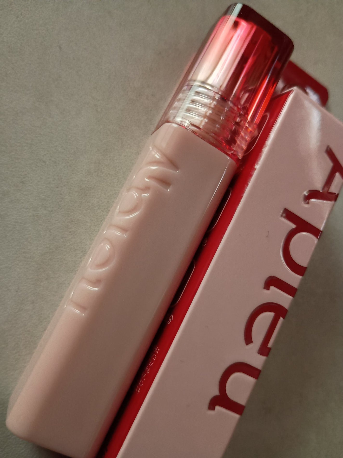 燃えるシャイニング女子 on LIPS 「まさかの当選品!日本限定色なんてあるんですね。ありがたく使わせ..」(2枚目)