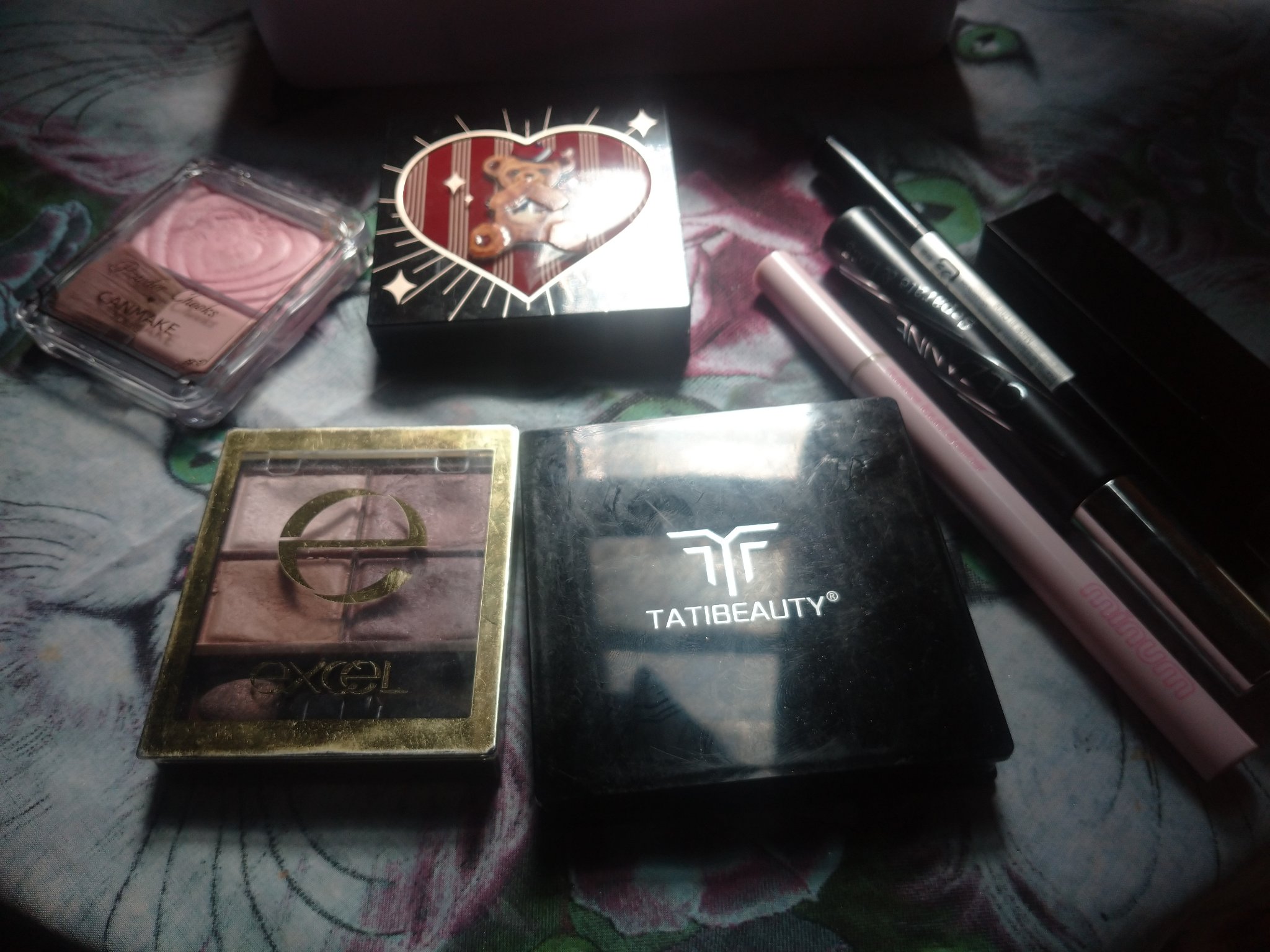 スキニーリッチシャドウ/excel/アイシャドウパレットを使ったクチコミ（2枚目）