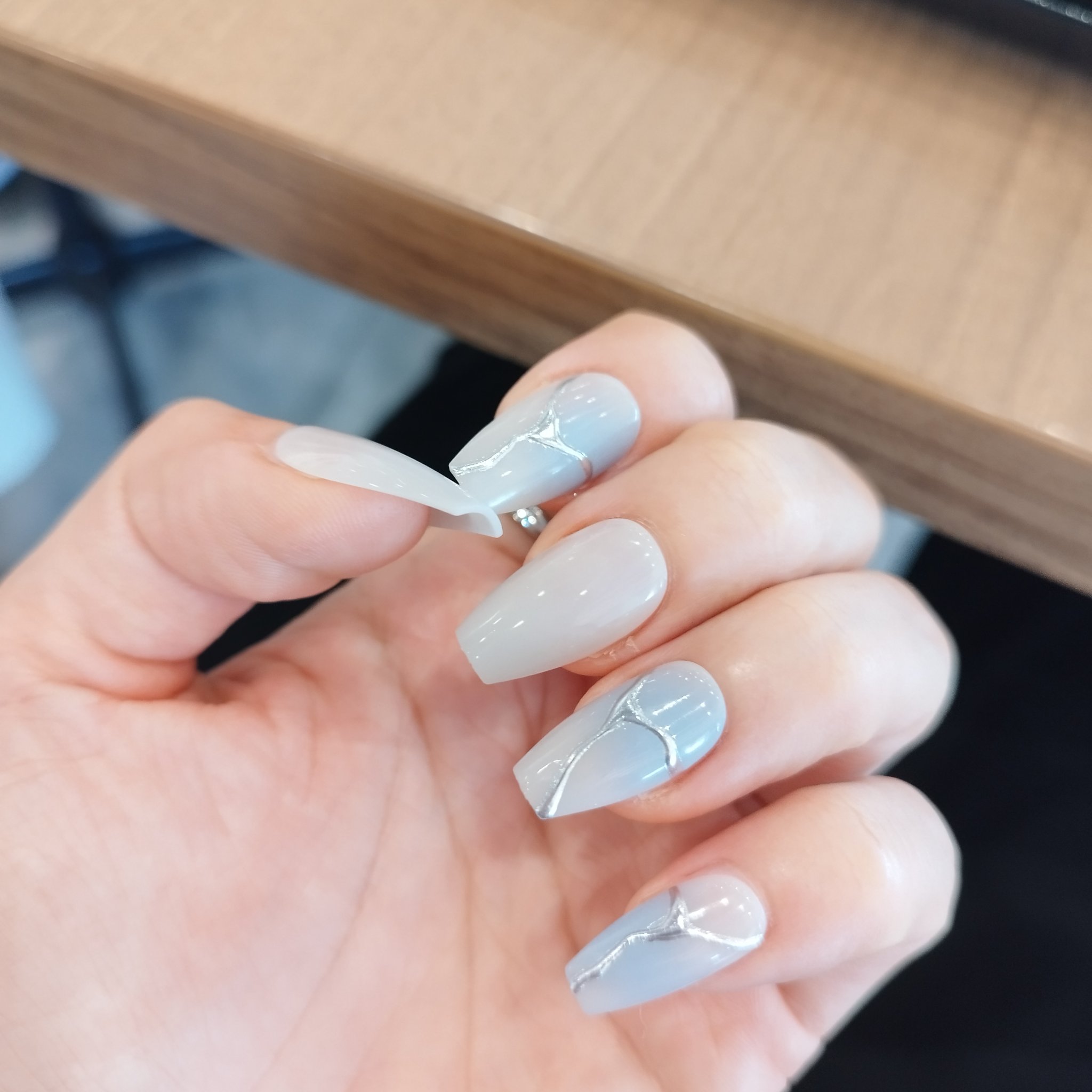 ネイルチップ(シールタイプ)/FINGER SUIT/ネイルチップ・パーツを使ったクチコミ（1枚目）