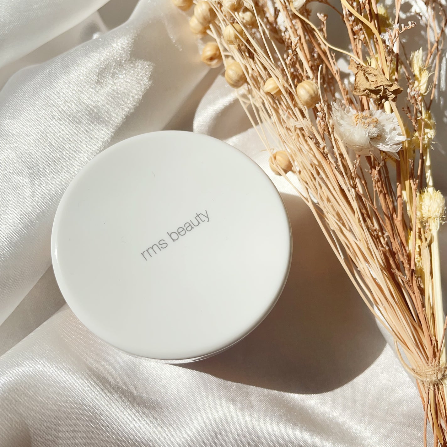 アンパウダー/rms beauty/ルースパウダーを使ったクチコミ(2枚目)