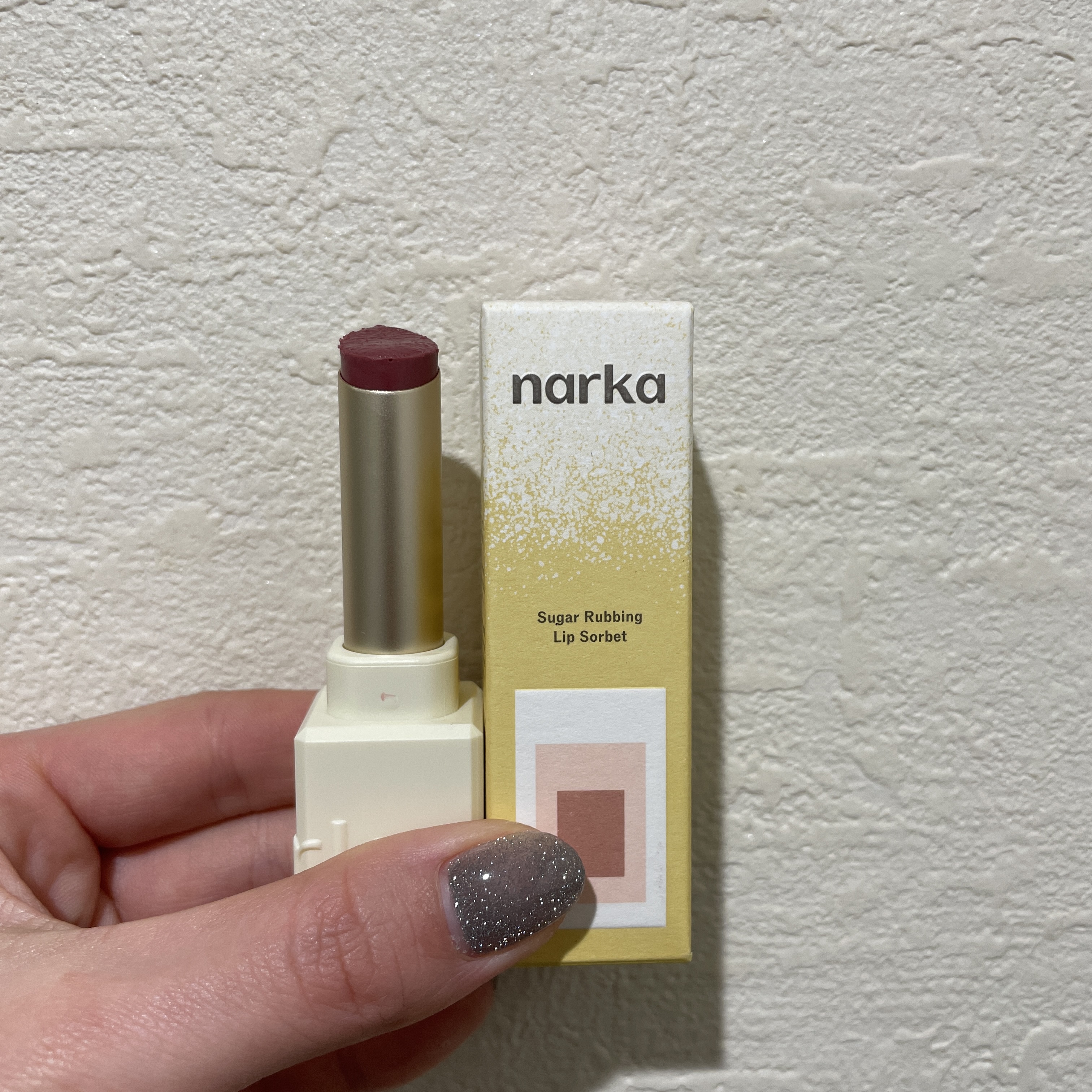シュガーラビングリップソルベ/narka/リップスクラブを使ったクチコミ（2枚目）