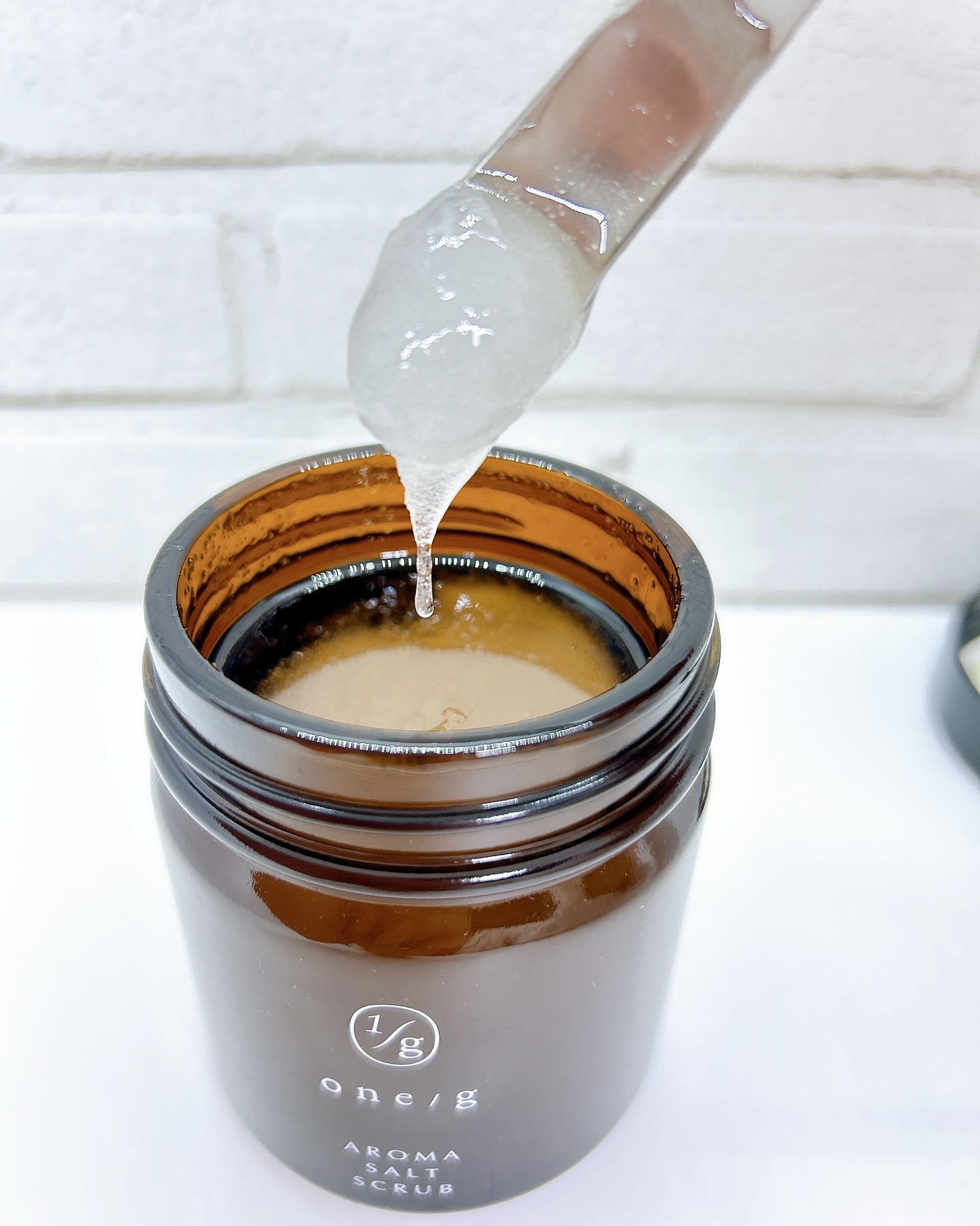 アロマソルトスクラブ/ワンオーバージー/ボディスクラブを使ったクチコミ（3枚目）
