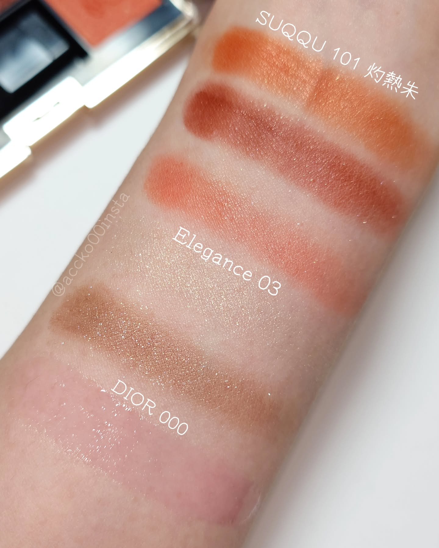 ディオール アディクト リップ グロウ オイル 000 ユニバーサル クリア /Dior/リップグロスを使ったクチコミ（2枚目）