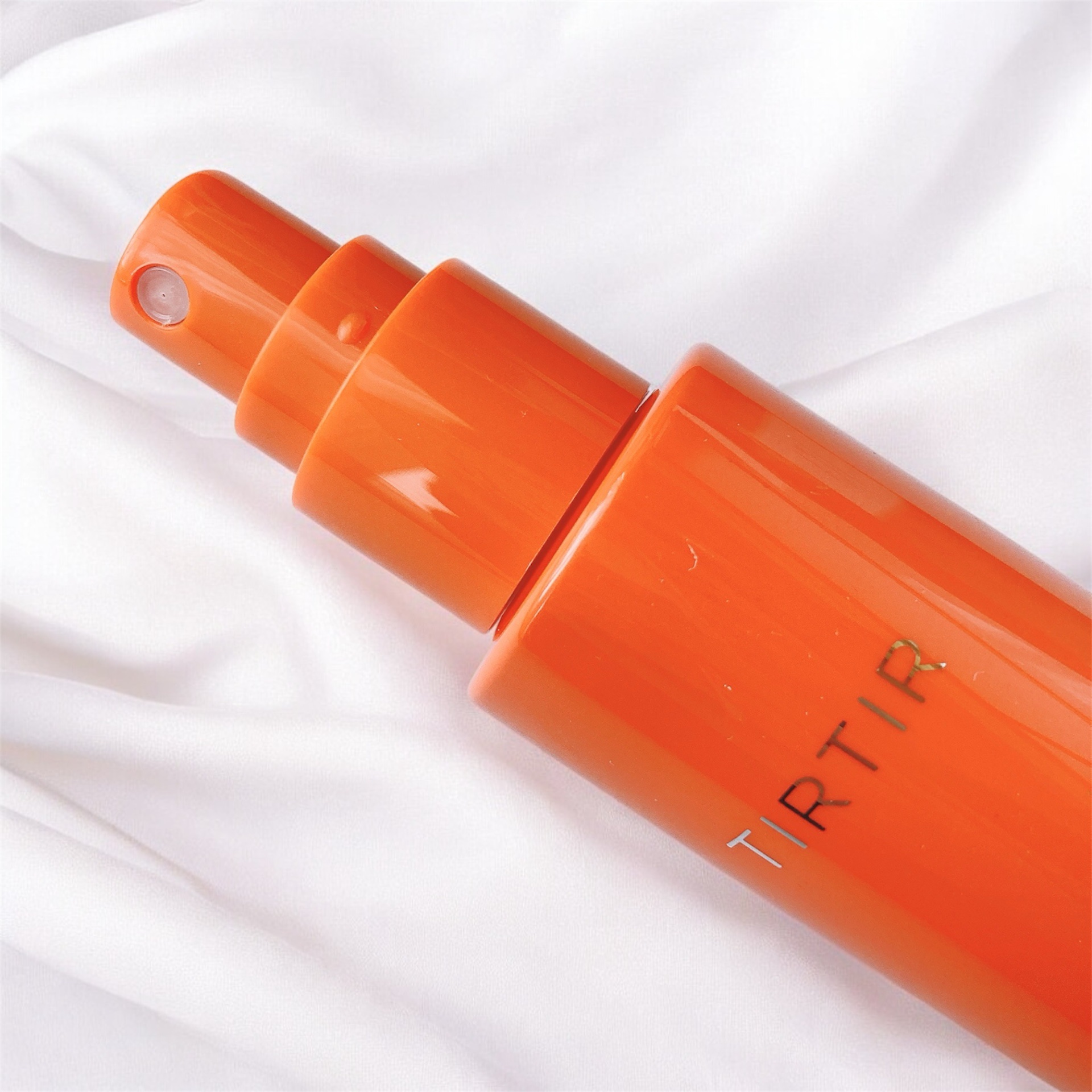 マスクフィットメイクアップオールデイフィクサー/TIRTIR(ティルティル)/フィックスミストを使ったクチコミ（2枚目）