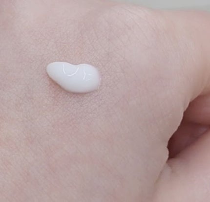 キュートヘアケアエッセンス/iqumore/頭皮ローションを使ったクチコミ(4枚目)