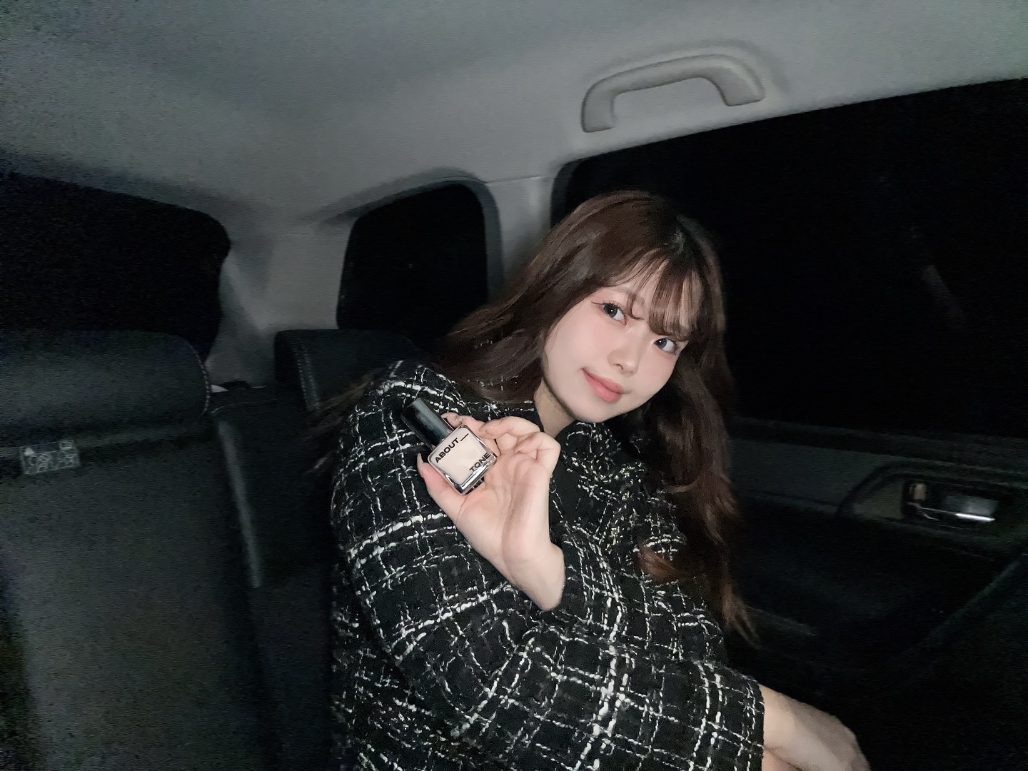 スキンレイヤーフィットファンデーション/ABOUT TONE/リキッドファンデーションを使ったクチコミ（1枚目）