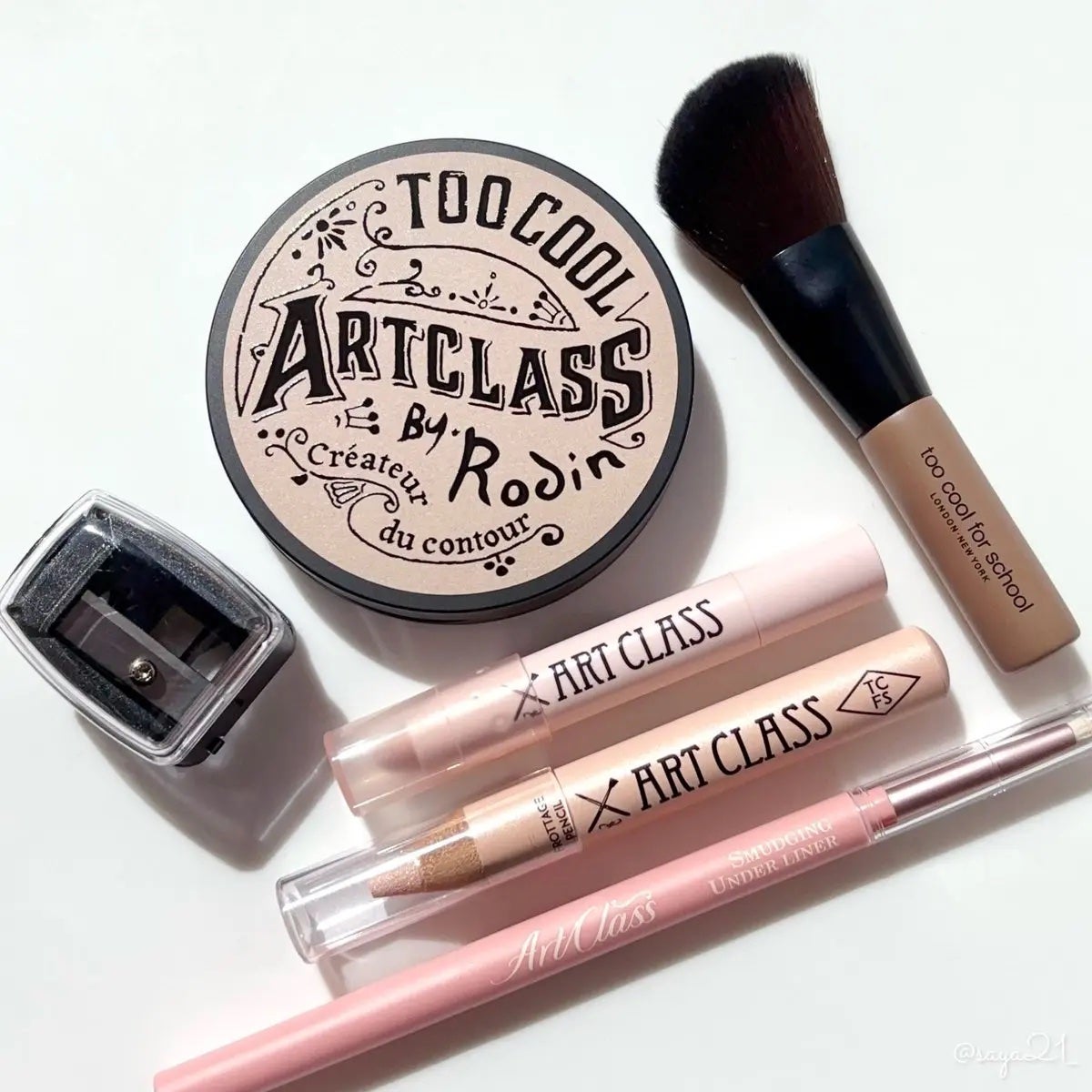 アートクラスバイロダン シェーディング/too cool for school/シェーディングを使ったクチコミ(1枚目)